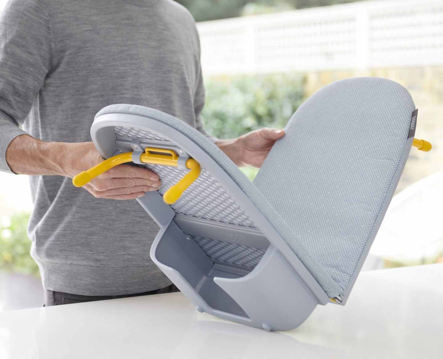 Joseph Joseph Glide Plus Blau Hochwertiger Bügelbrettbezug