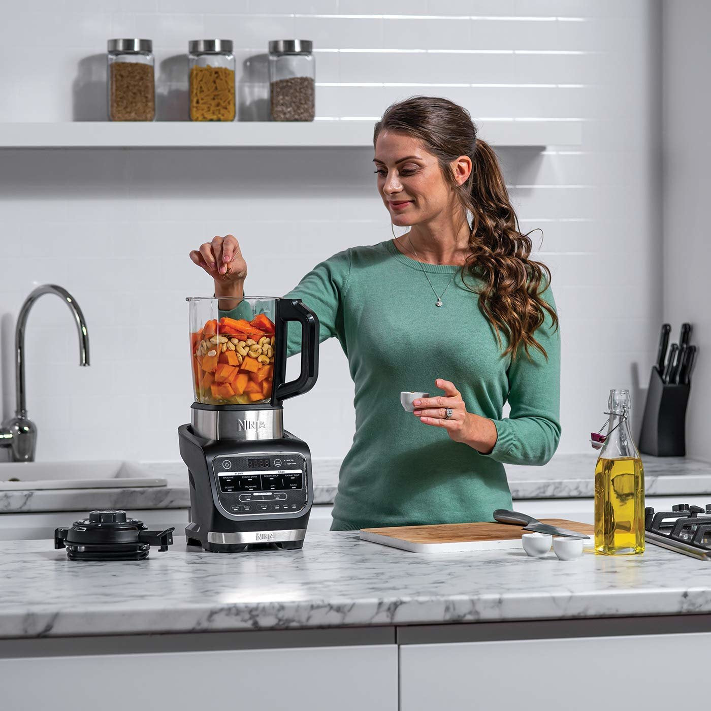 EAN 0622356233804 - Ninja HB150 licuadora y máquina para hacer sopa Plástico 1,7 L imagen 2