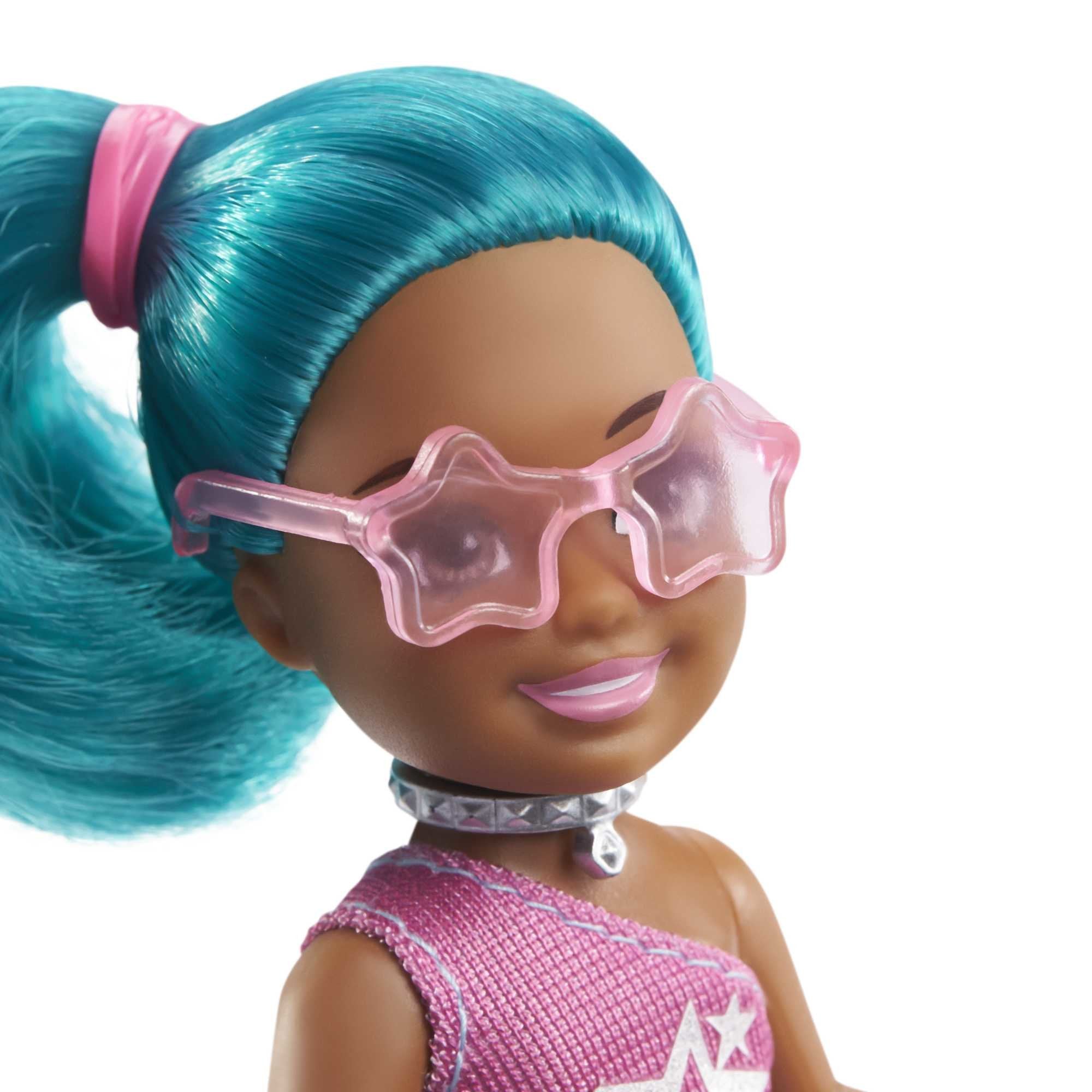 EAN 0887961919059 - Barbie GTN89 muñeca imagen 3