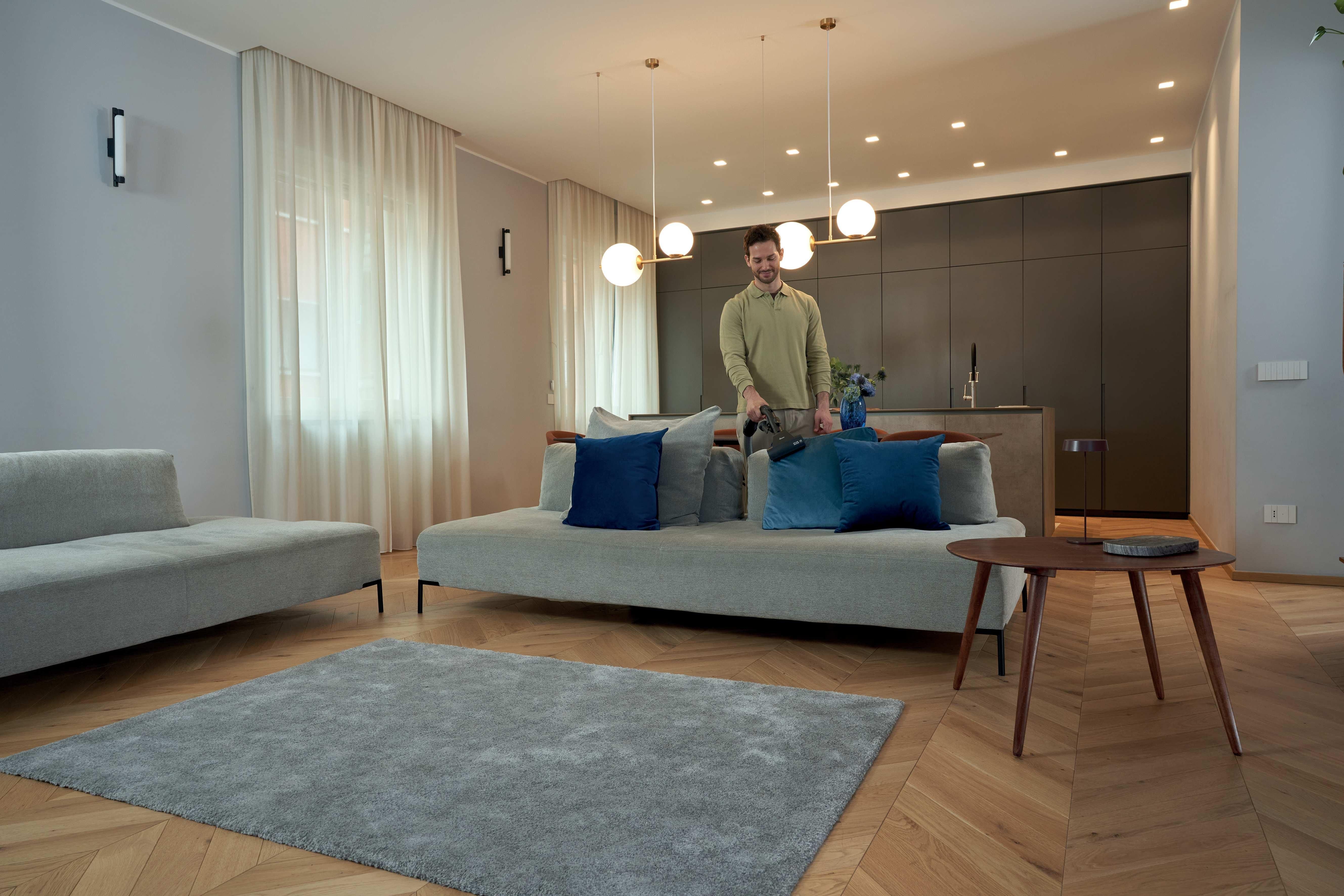 Cyclonic Vacuum Cleaner Hoover Hp410p 011