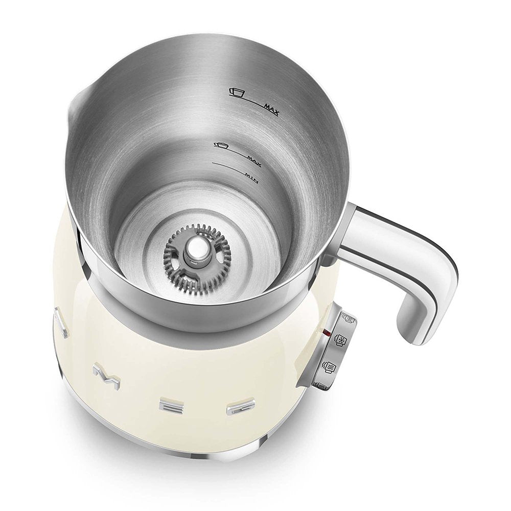 EAN 8017709316075 - Smeg MFF11CREU espumador o calentador de leche Automático Crema de color imagen 5