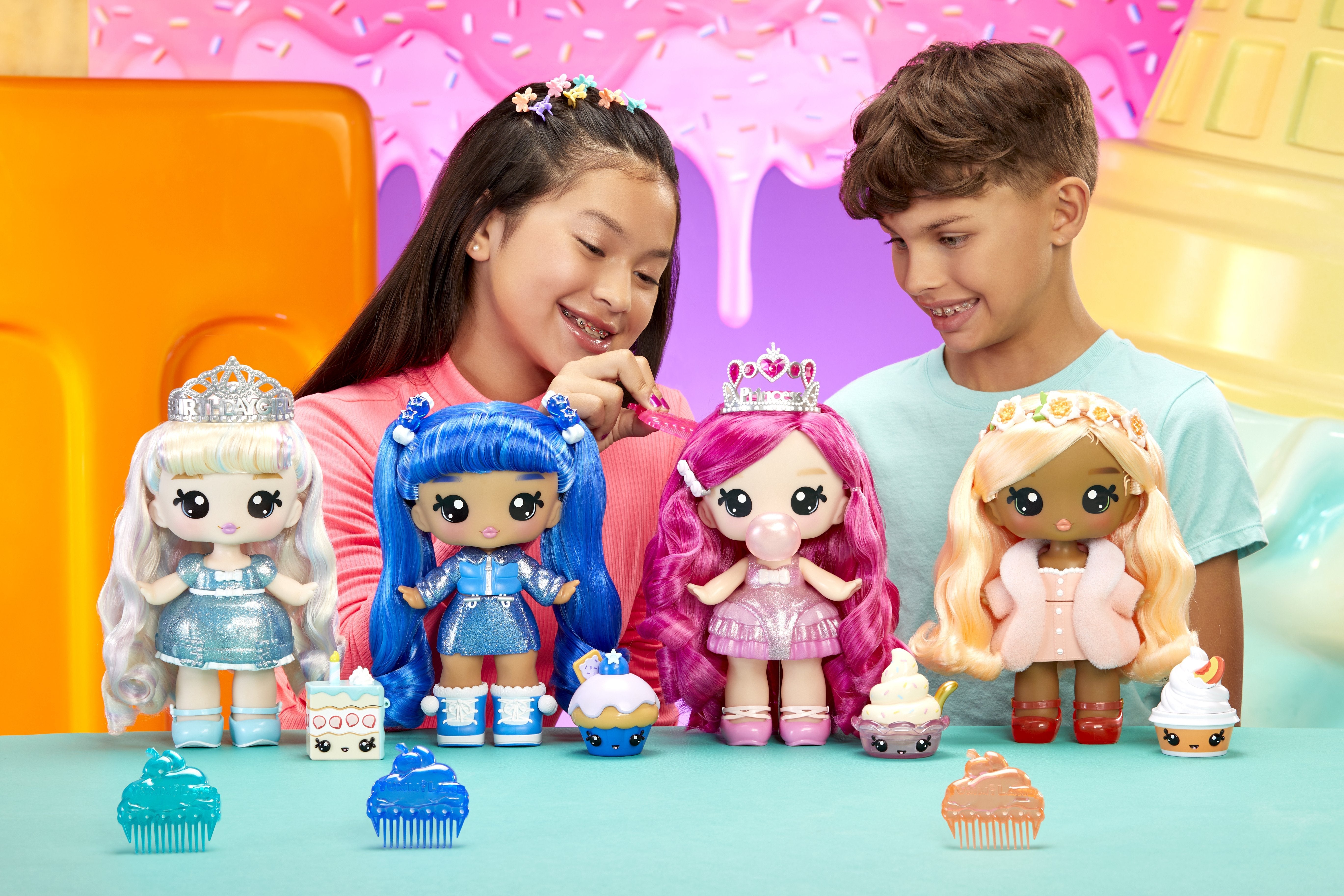 EAN 35051120742 - MGA Entertainment Yummiland Large Doll + Lipgloss Pet- Callie Birthday Cake imagen 5