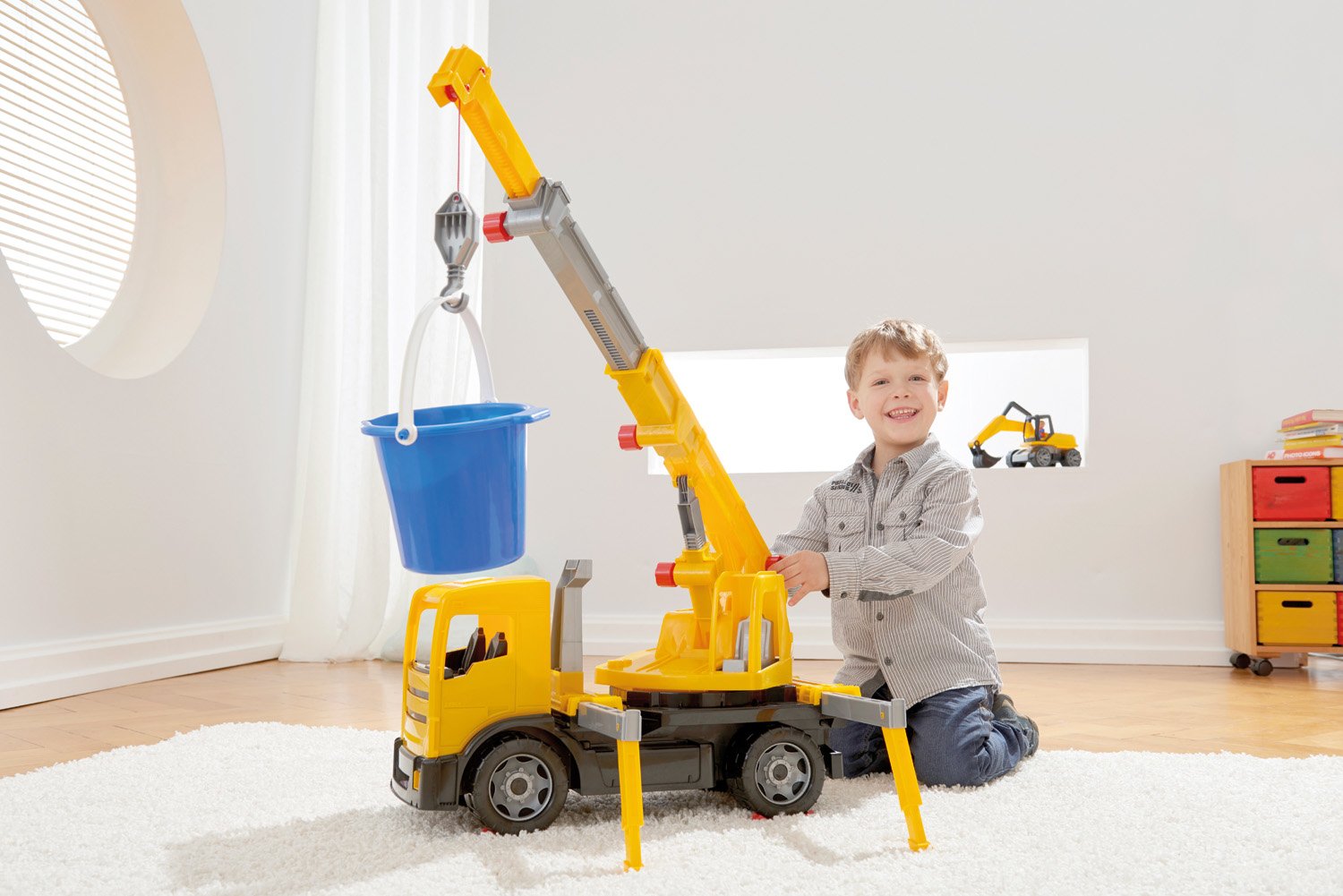 EAN 4006942762507 - Lena GIGA TRUCKS Crane truck imagen 3