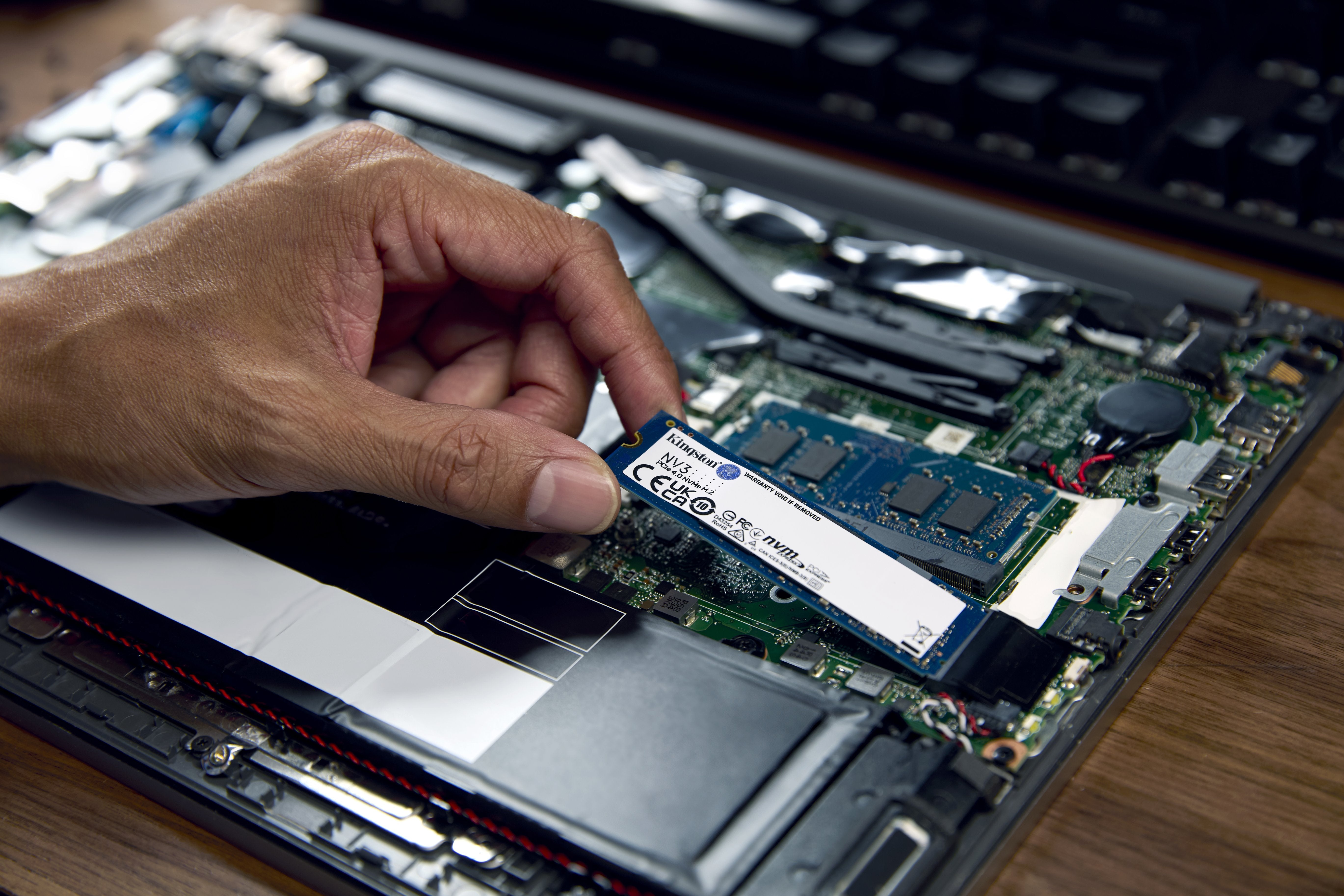 Kingston Nv3 - Ssd - 2 Tb - Pcie 4.0 X4 (Nvme)