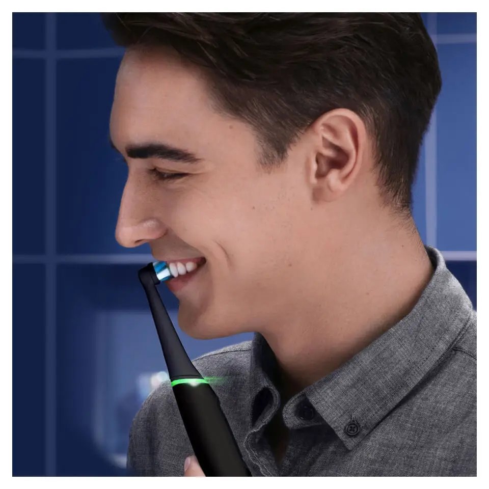 Oral-B Io Duo Adulto Cepillo Dental Vibratorio Negro, Rosa