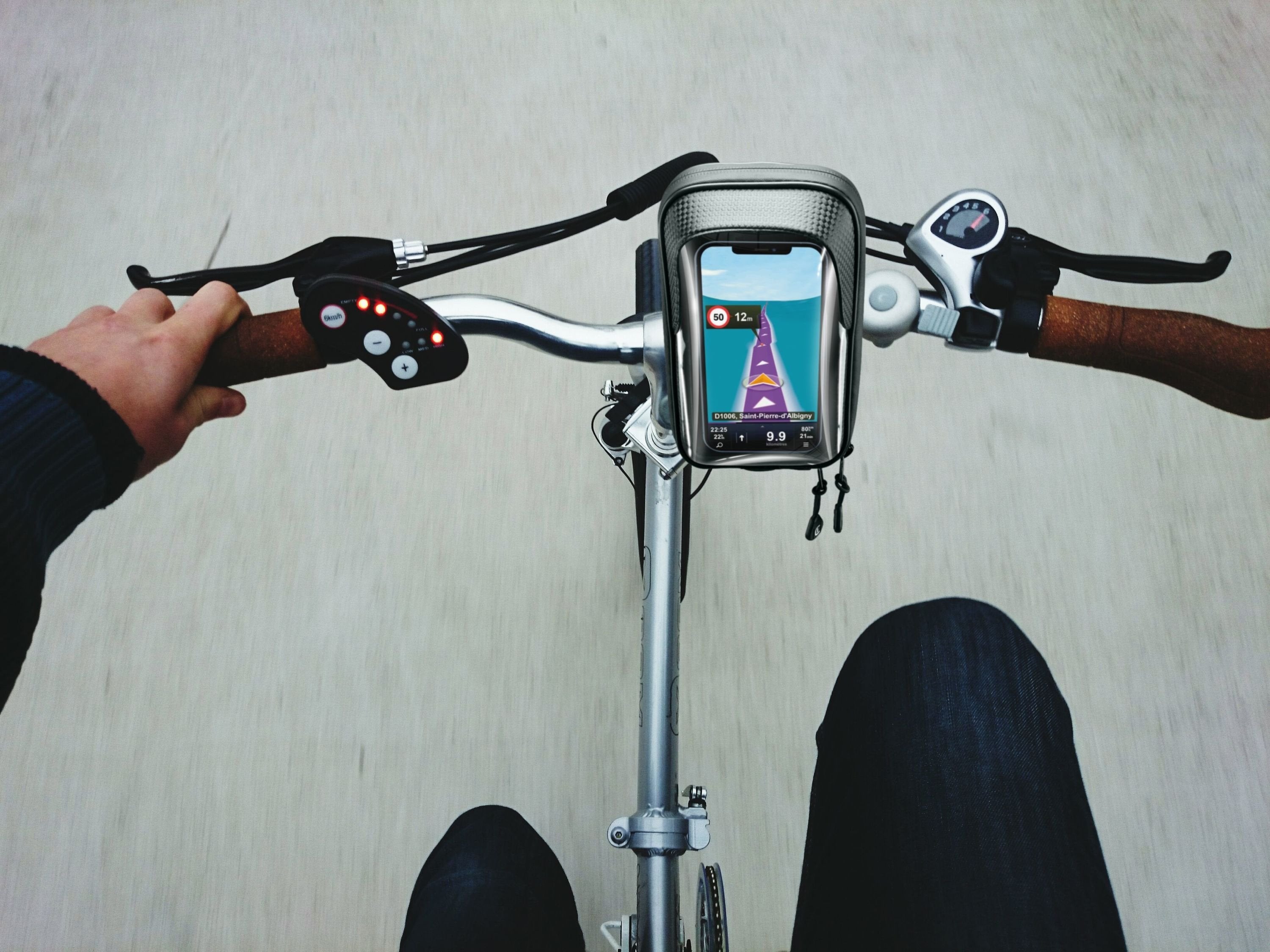 Cellularline Wasserfest Handy Halter F. Motorad. Fahrrad Etc.