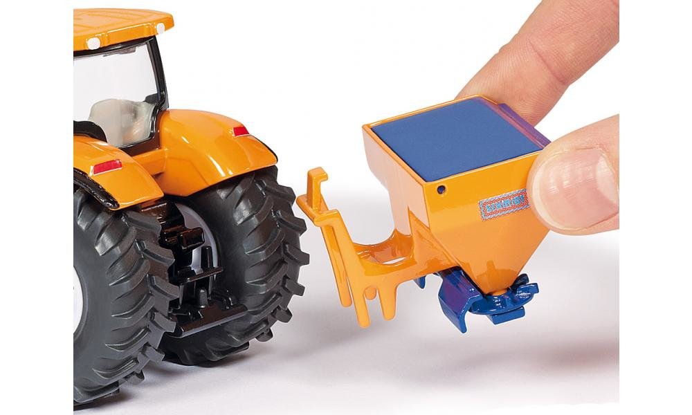 Tractor Siku Super Con Cuchilla Desbrozadora Y Esparcidor 10294000003