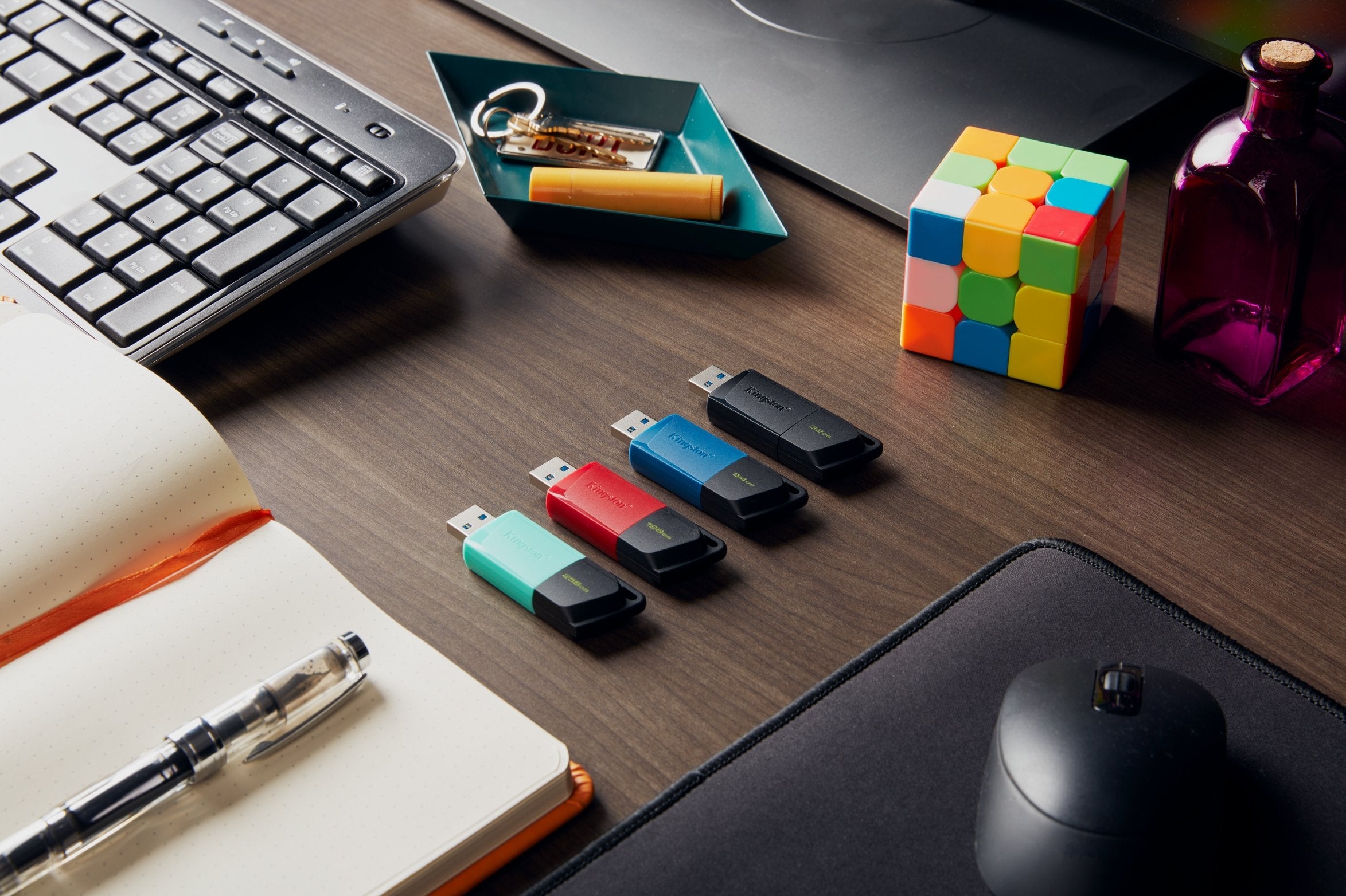Pendrive 256gb Kingston Datatraveler Exodia M Usb 3.2