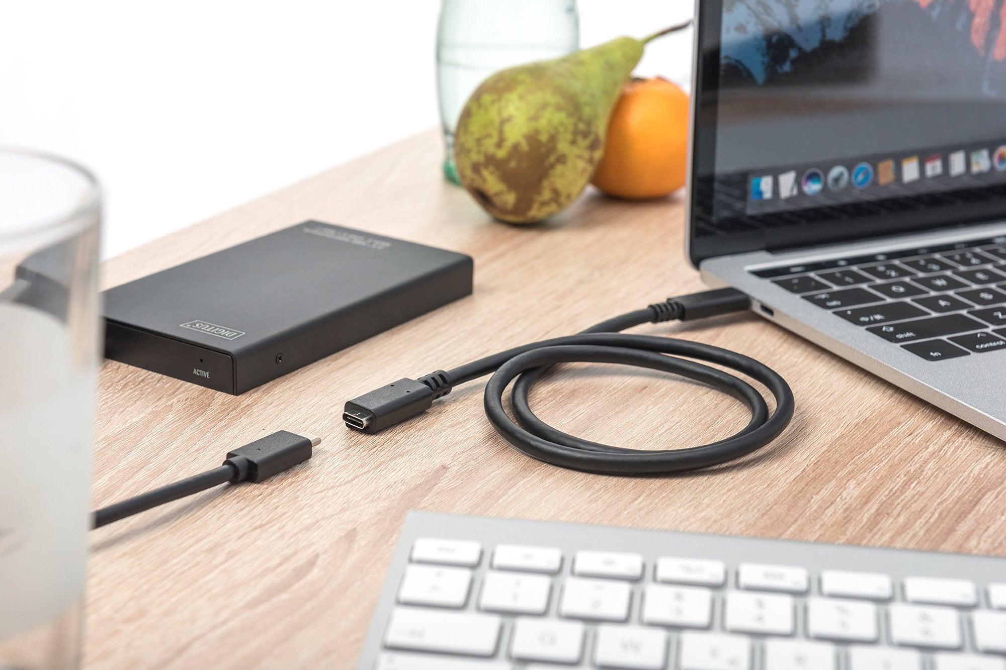 EAN 4016032455318 - Digitus AK-300210-020-S cable USB USB 2.0 2 m USB C Negro imagen 4