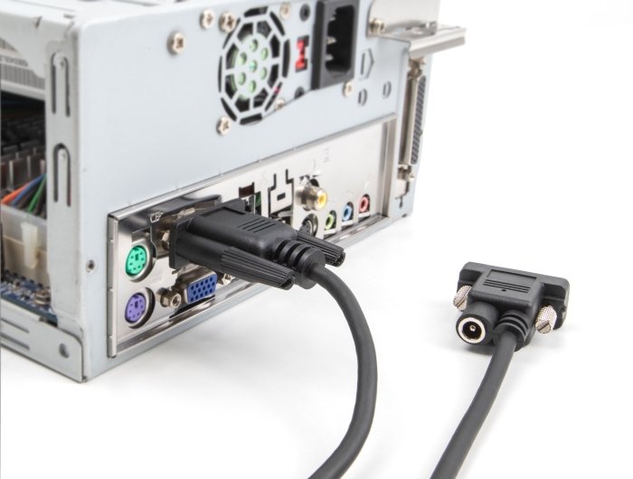 Delock 88219 Cable Serie Rs-232 D-Sub9 Hembra To D-Sub9 Hembra Conexión De Alimentación En El Pin 9 5 M
