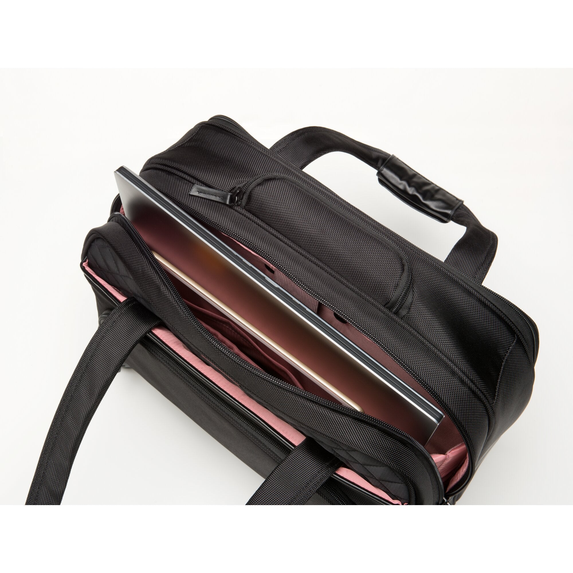 EAN 0085896603801 - Kensington K60380WW maletines para portátil 39,6 cm (15.6") Maletín con ruedas Negro imagen 8