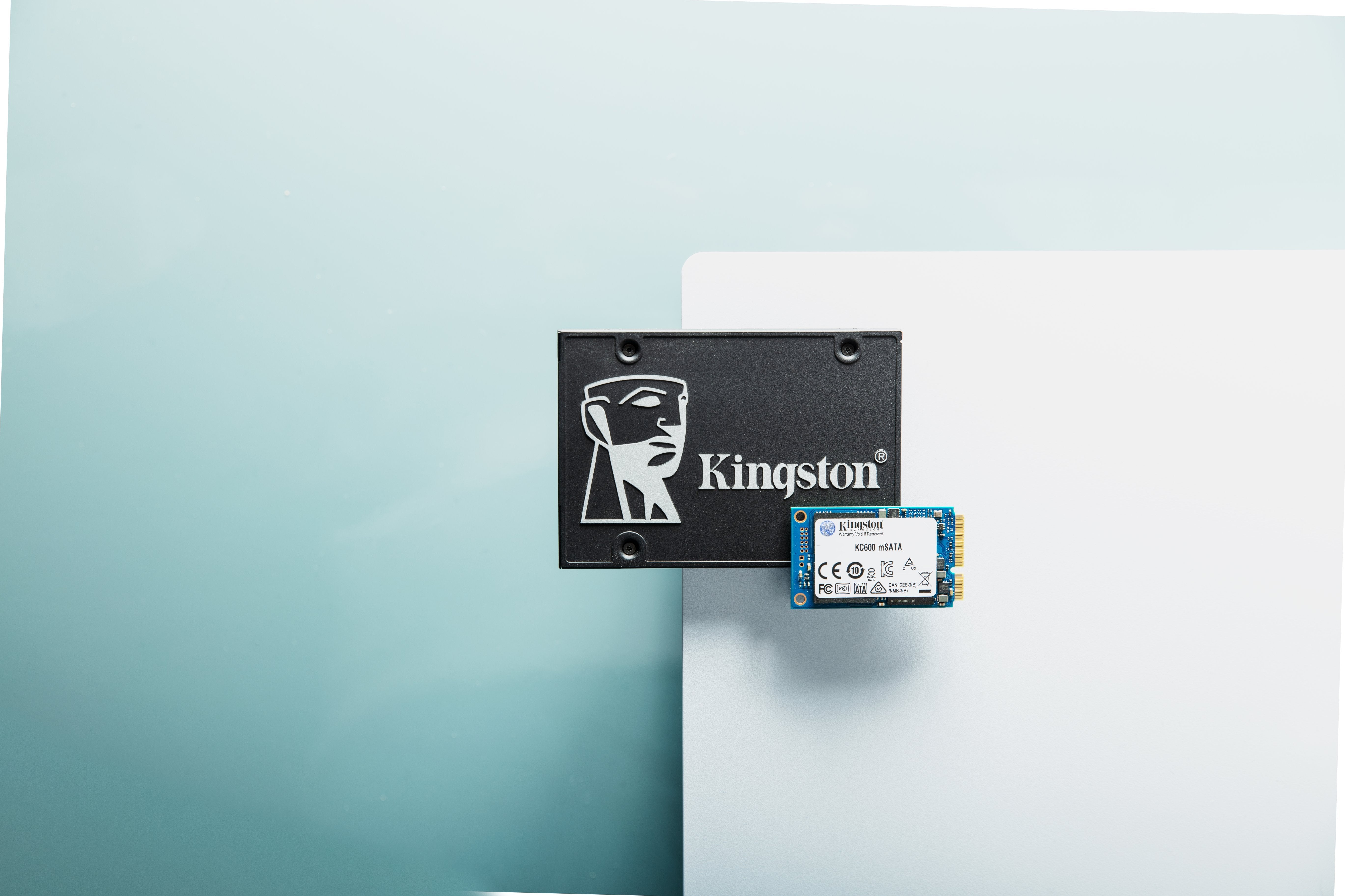 EAN 0740617300161 - Kingston Technology KC600 256 GB 2.5" Serial ATA III 3D TLC imagen 7