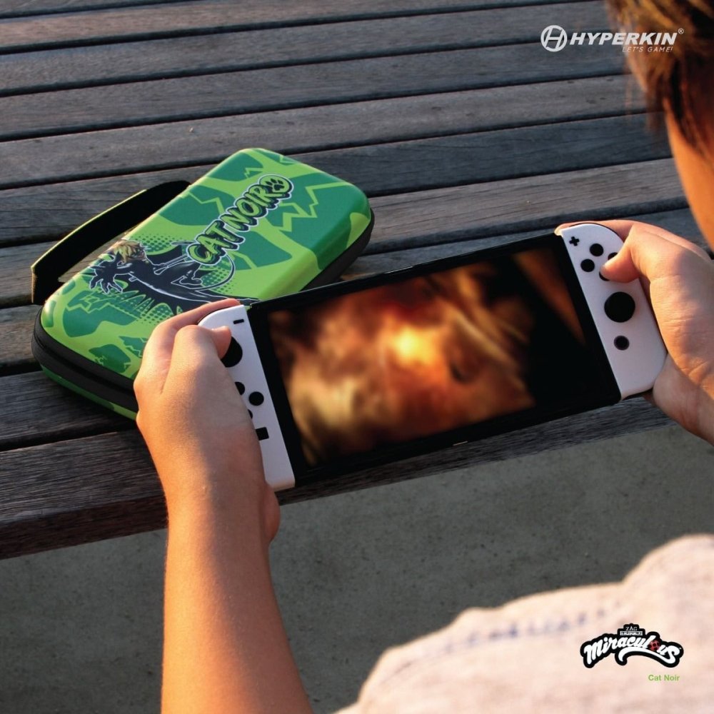 Hyperkin Travelcase Miraculous Cat Noir Switch