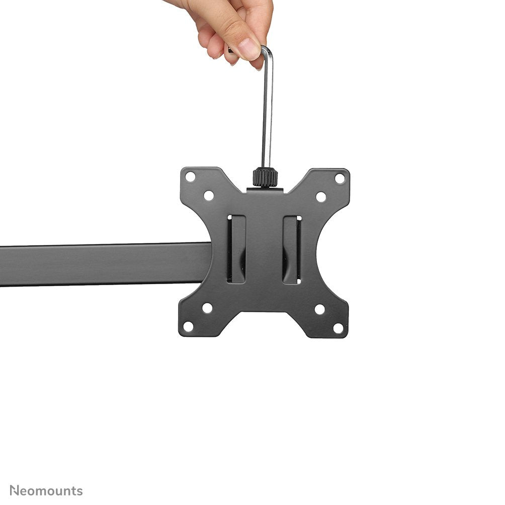 Soporte De Mesa, Totalmente Articulado, Para 3 Pantallas 13-27" 7kg Fpma-D550dd3negro Neomounts