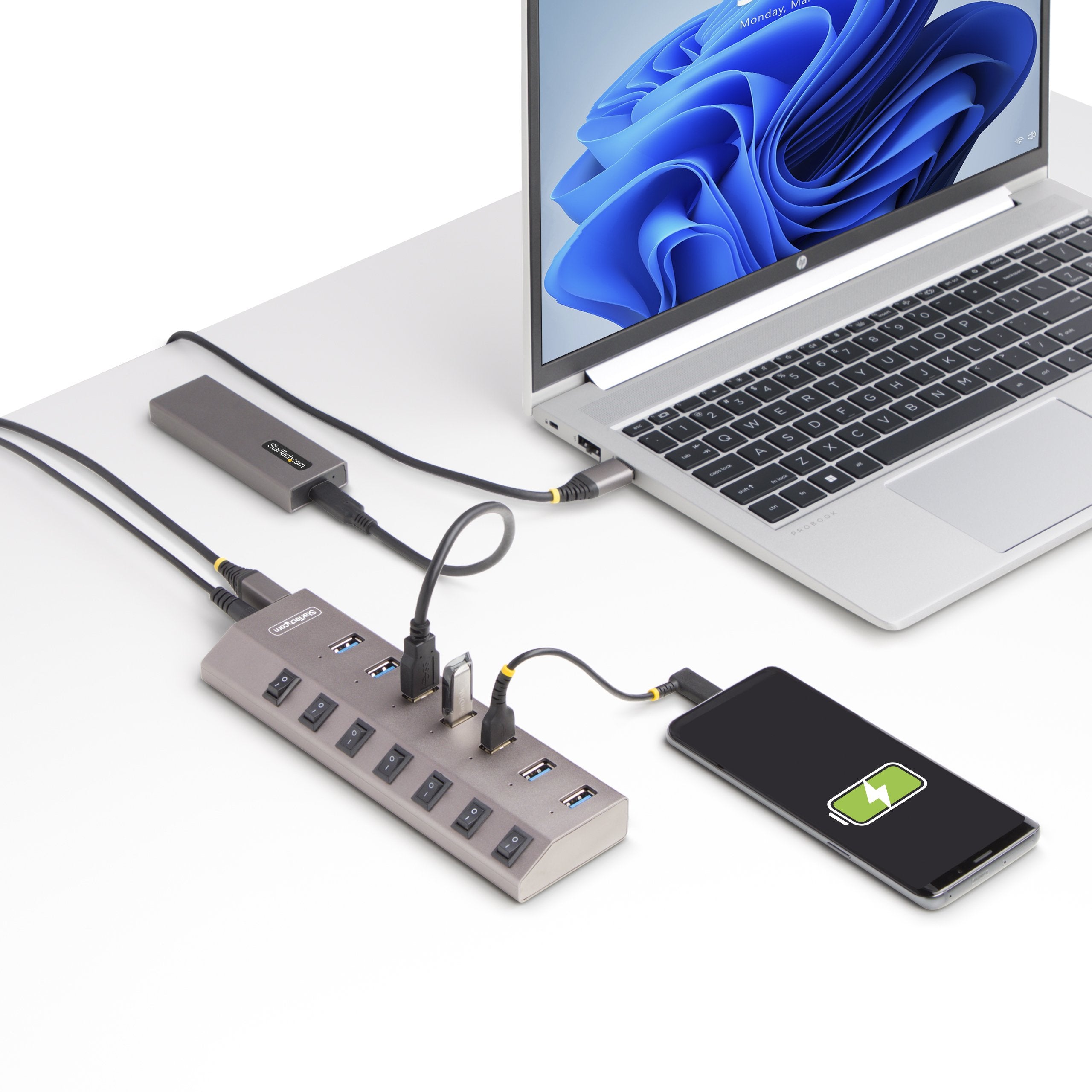 Startech.Com Hub Usb-C Autoalimentado De 7 Puertos Con Interruptores Individuales - Concentrador Usb 3.0 A 5 Gbps Con Fuente De Alimentación - Ladrón Usb Tipo C A Usb-A - Bc 1.2 (7-Port Self-Powered Usb-C Hub - With Individual On/Off Switch