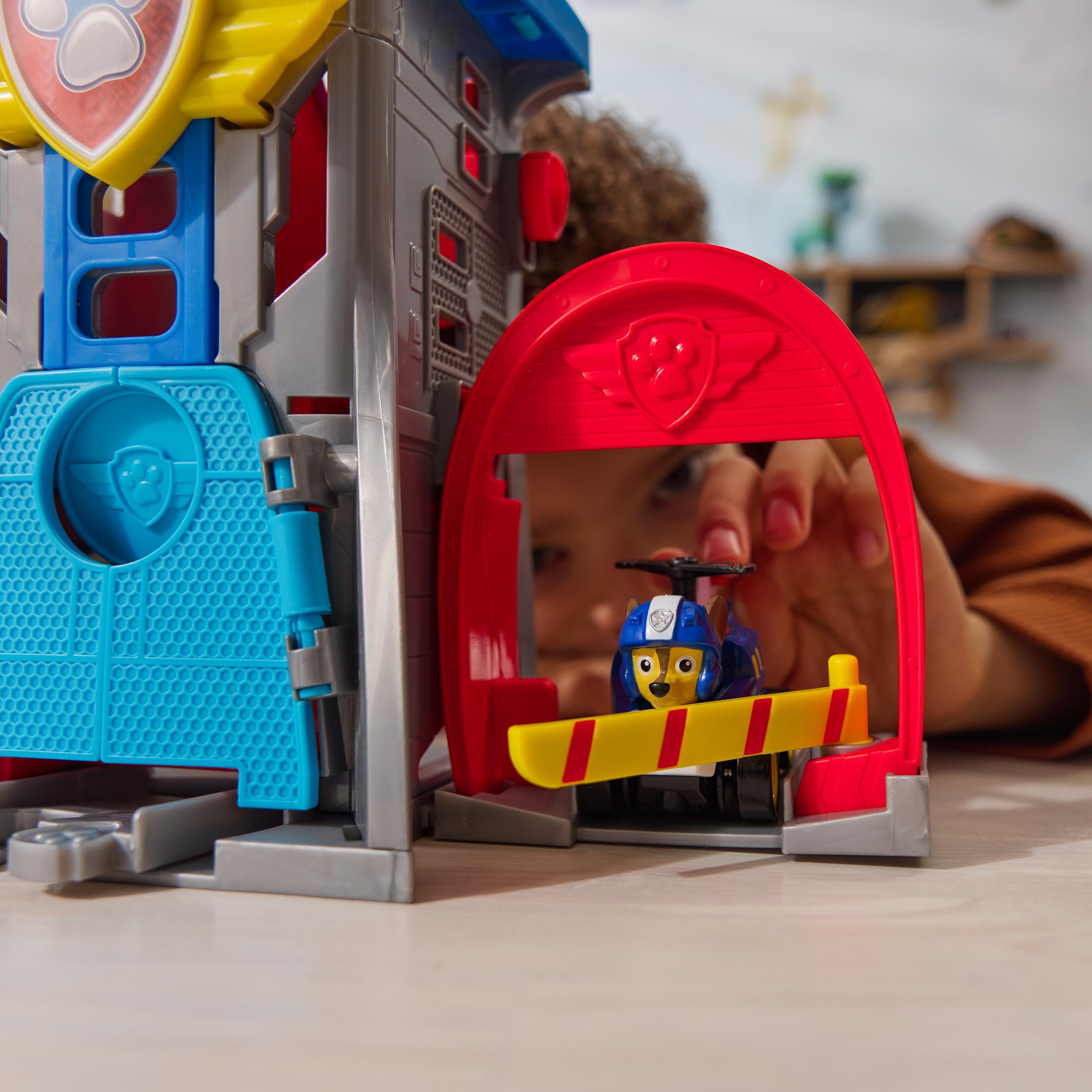 EAN 0681147038189 - PAW Patrol Air Rescue Pup Squad Adventure Bay Airport imagen 5