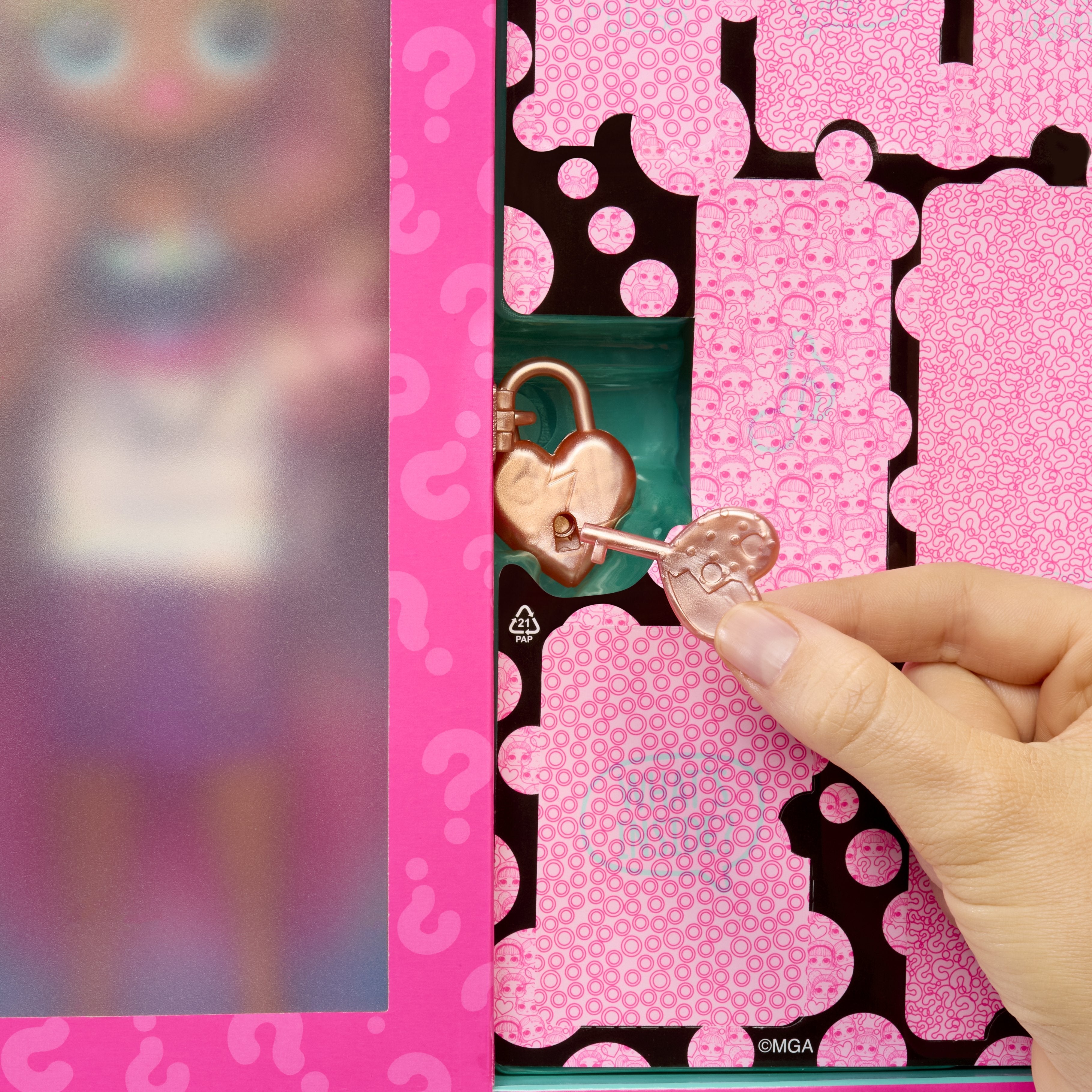 Lalka L.O.L. Surprise Omg Eye Spy, Rockstar