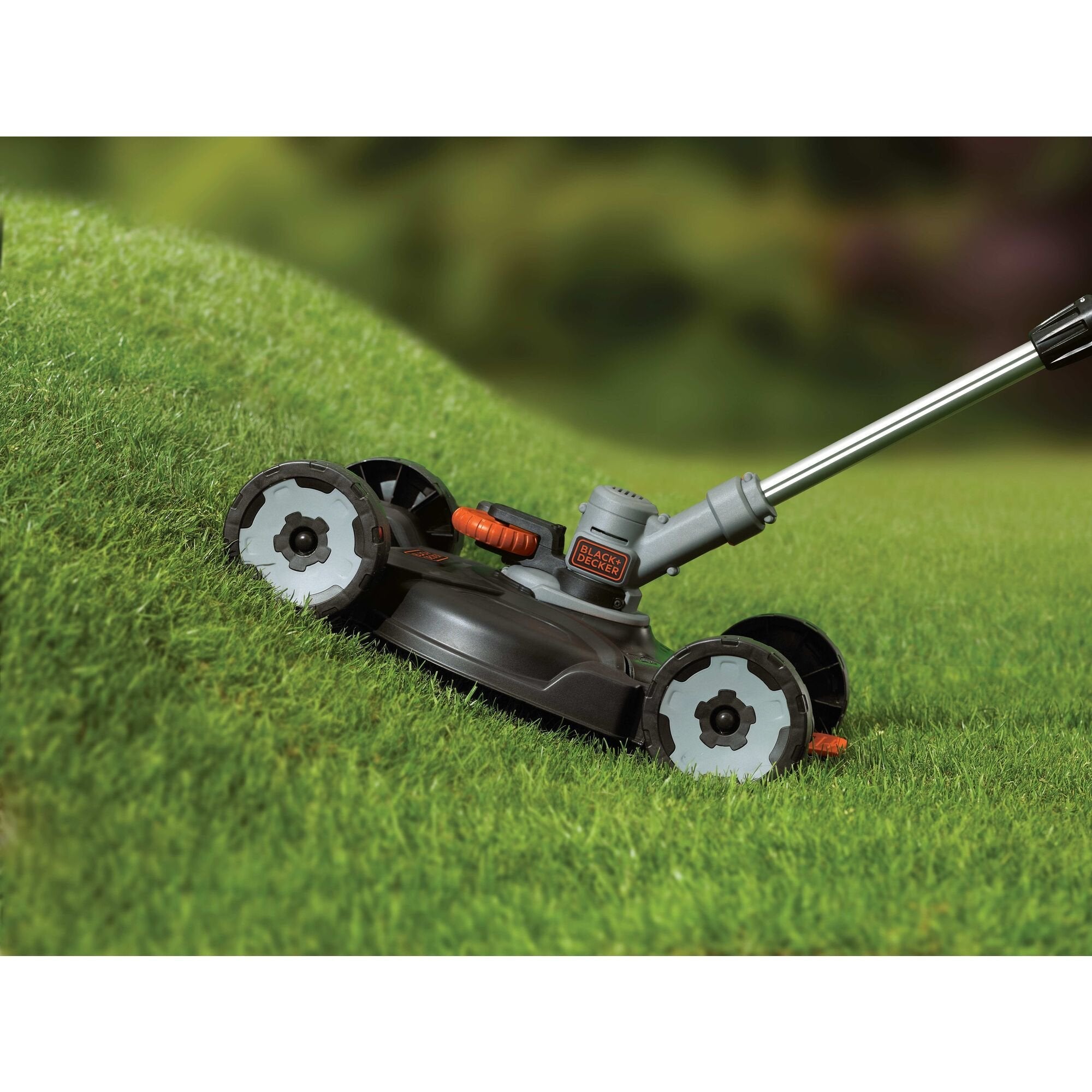 Desbrozadora/Bordeadora Black+Decker Stc1820cm-Qw  Batería Negro, Naranja, Plata, Cortabordes Naranja/Negro, 1,6 Mm, 9 M, 7400 Rpm, Negro, Naranja, Plata, Batería, 18 V