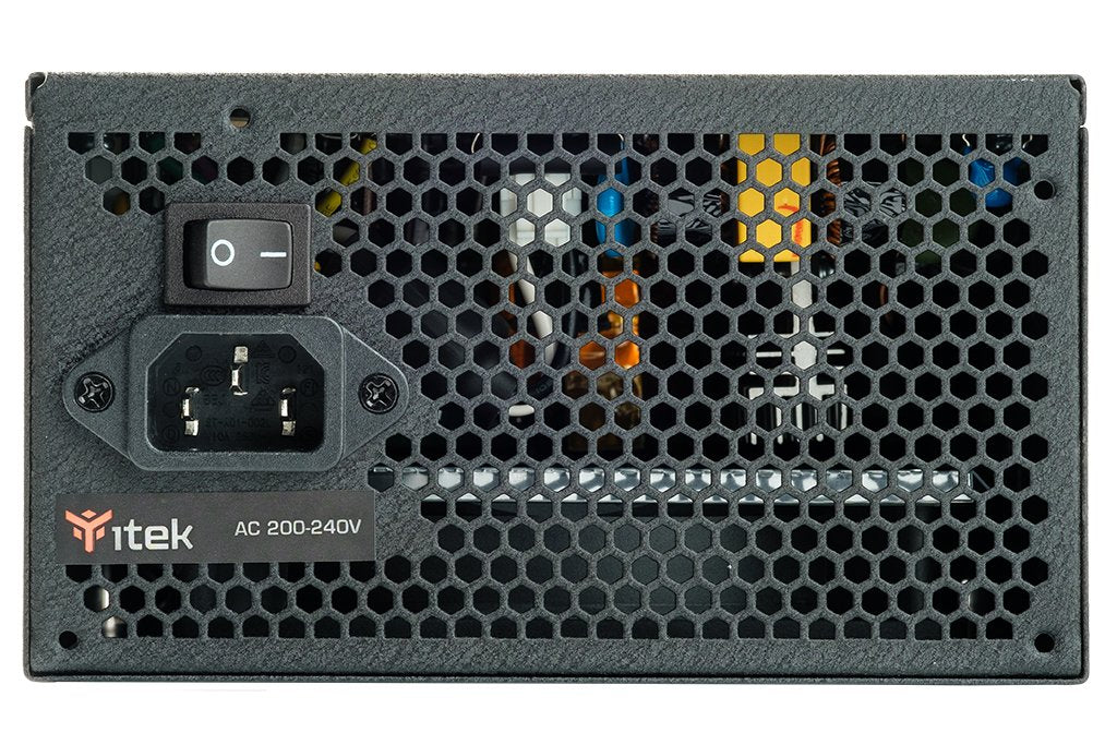 Fuente De Alimentación  Itek Bd600 600 W 24-Pin Atx Atx Negro
