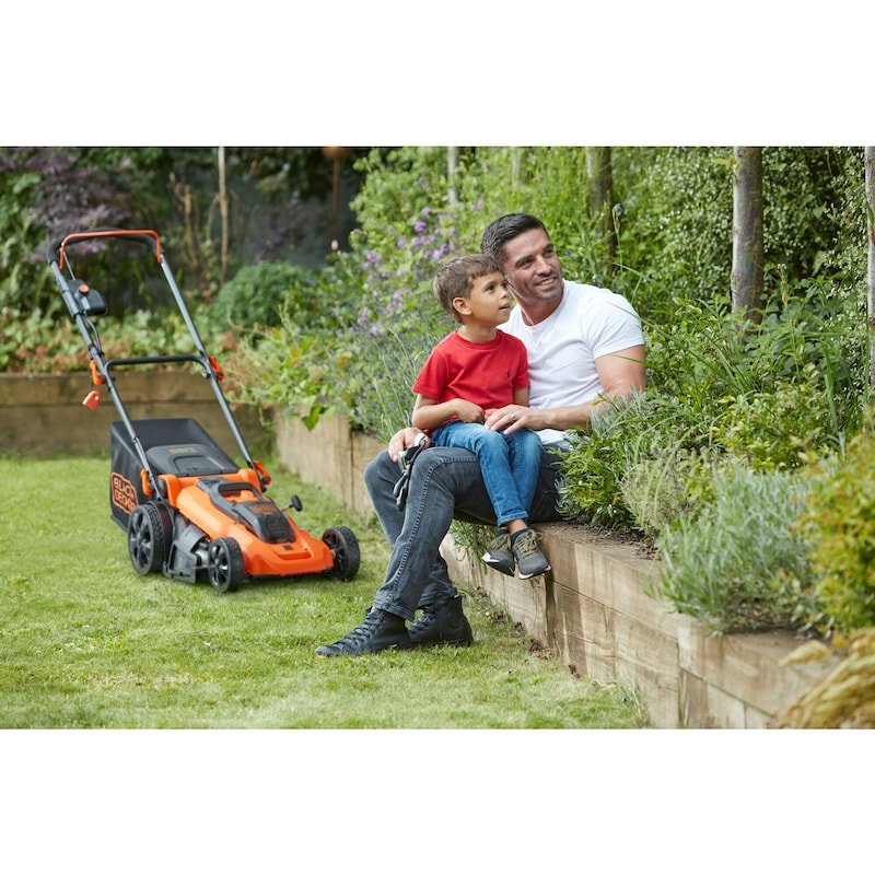 Cortacésped Inalámbrico Black+Decker Clma4825l2, 36 Voltios Naranja/Negro, 2 Baterías De Iones De Litio De 2,5 Ah Clma4825l2-Qw