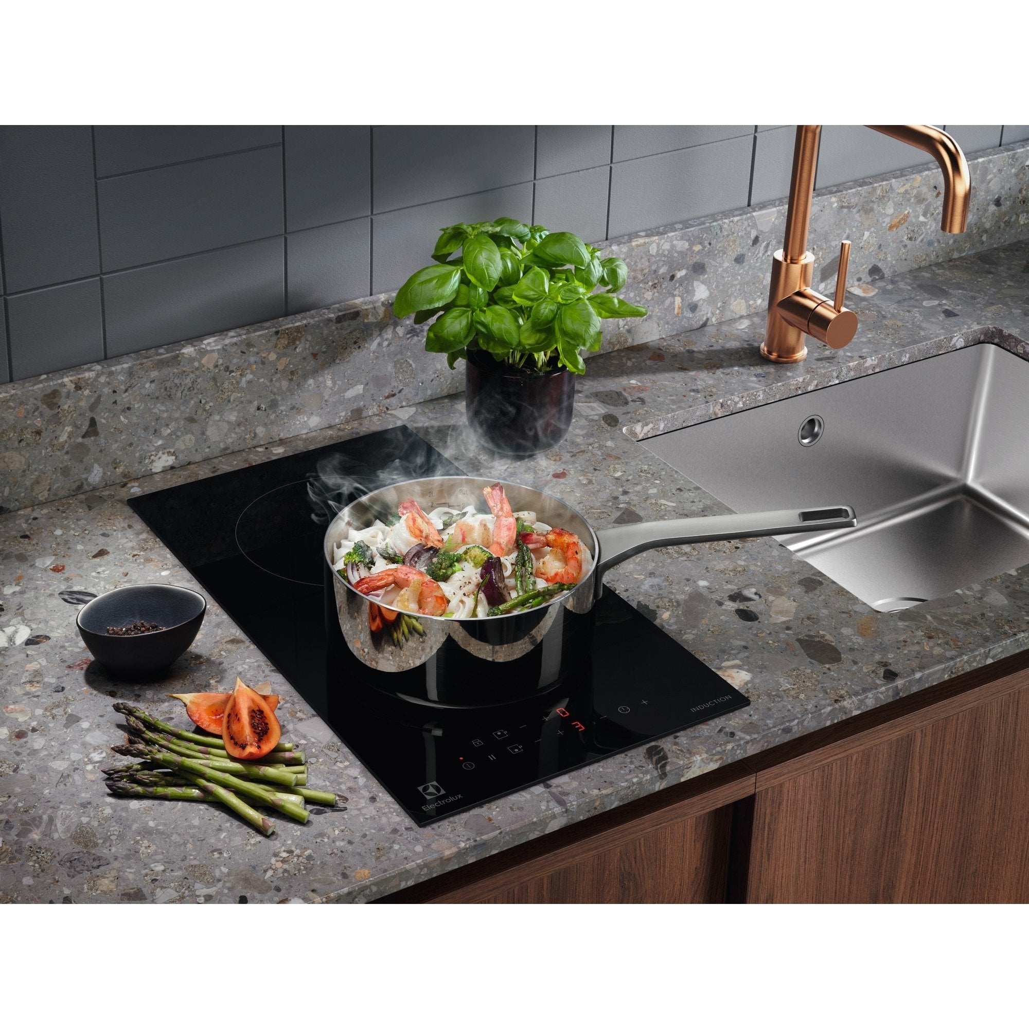 EAN 7332543982882 - Electrolux LIT30231C Negro Integrado 29 cm Con placa de inducción 2 zona(s) imagen 15