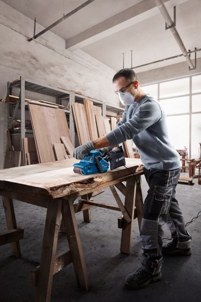 EAN 4053423255171 - Bosch GBS 750 Professional Lijadora de banda Negro, Azul 850 W imagen 2