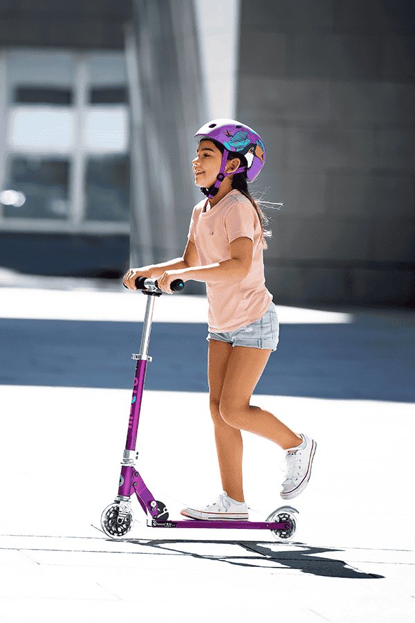 EAN 7630053543587 - Micro Mobility Micro Sprite LED Joven Patinete clásico Rosa imagen 3