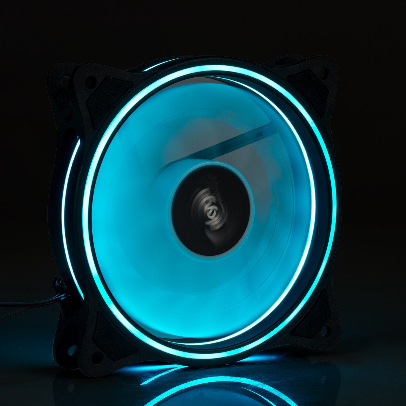 Ventilador Akyga Aw-12d-Rgb 120 Mm 15 Led Rgb 6 Pines