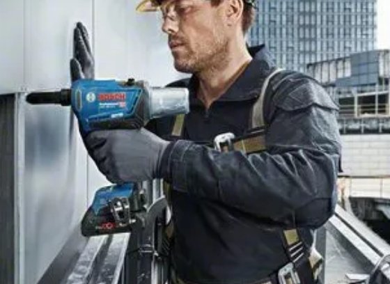 Bosch Professional Remachadora A Batería Grg 18v-16 C Professional, 18 Voltios Azul/Negro, 2 Baterías De Iones De Litio Procore18v 4,0 Ah, En L-Boxx 06019k5001