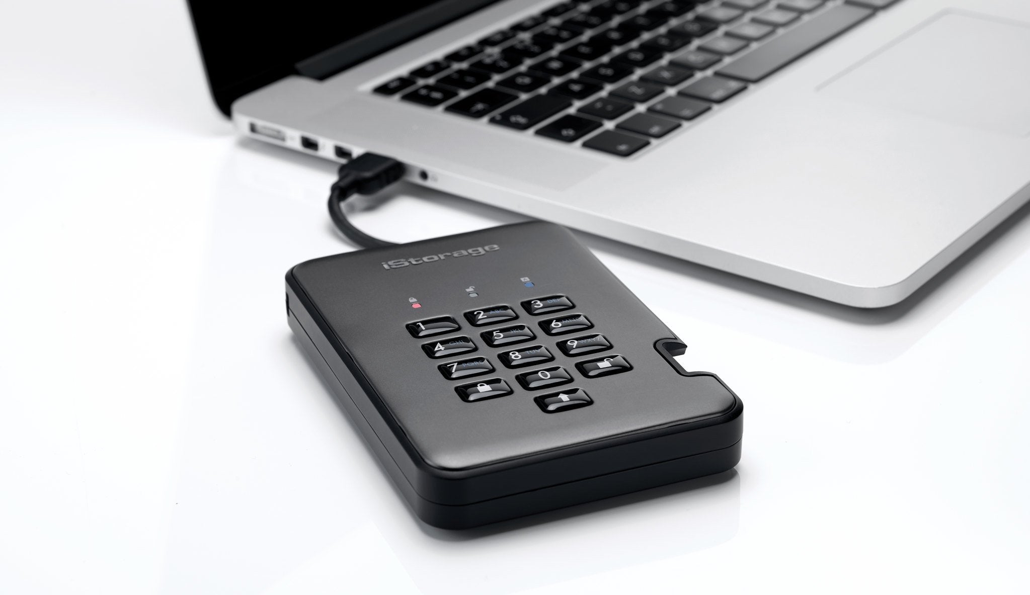 Stick Diskashur Pro2 4tb Usb3.2 2.5 Inch External Hdd Military Grade - Aes-Xts 256-Bit Hw Encryption - Fip
