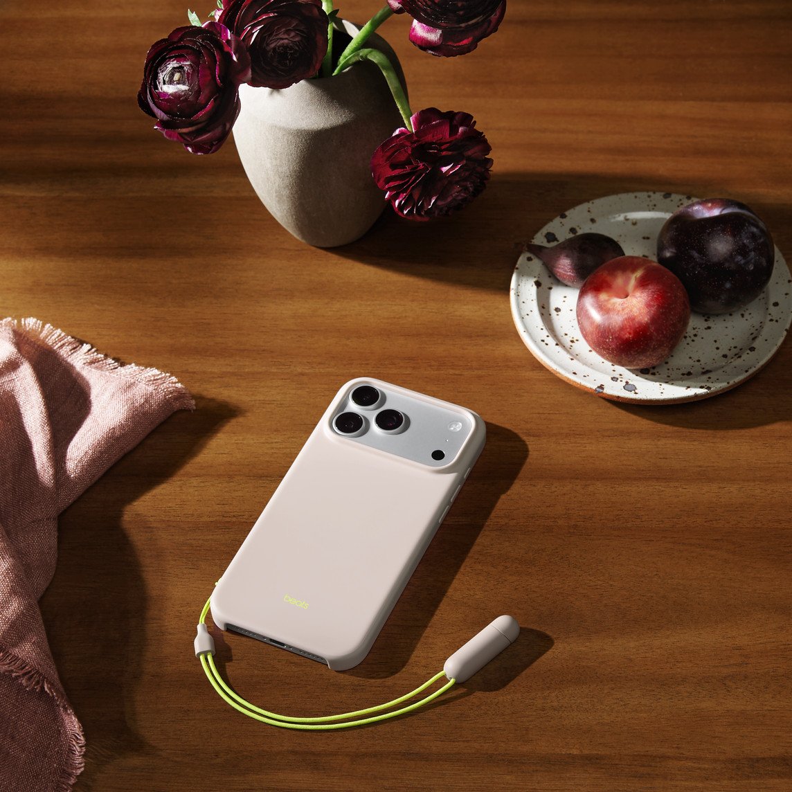 Apple Beats Iphone 17 Pro Max Kickstand Case With Magsafe And Camera Control - Lime Stone
