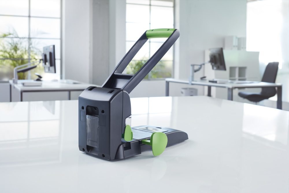 Novus B 2200 Re+New Perforadora Para Gruesos - Fabricado Con Plastico Reciclado - Hasta 200 Hojas - Perforacion De 2 O 4 Agujeros
