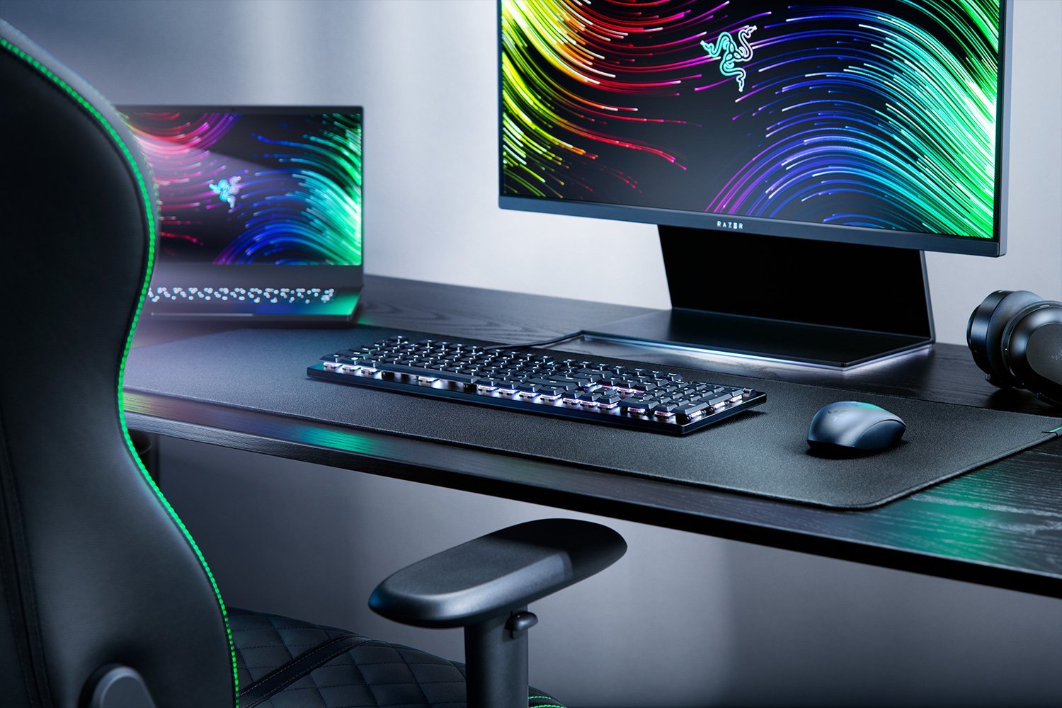EAN 8886419349037 - Razer DeathStalker V2 teclado Juego USB QWERTZ Alemán Negro imagen 5
