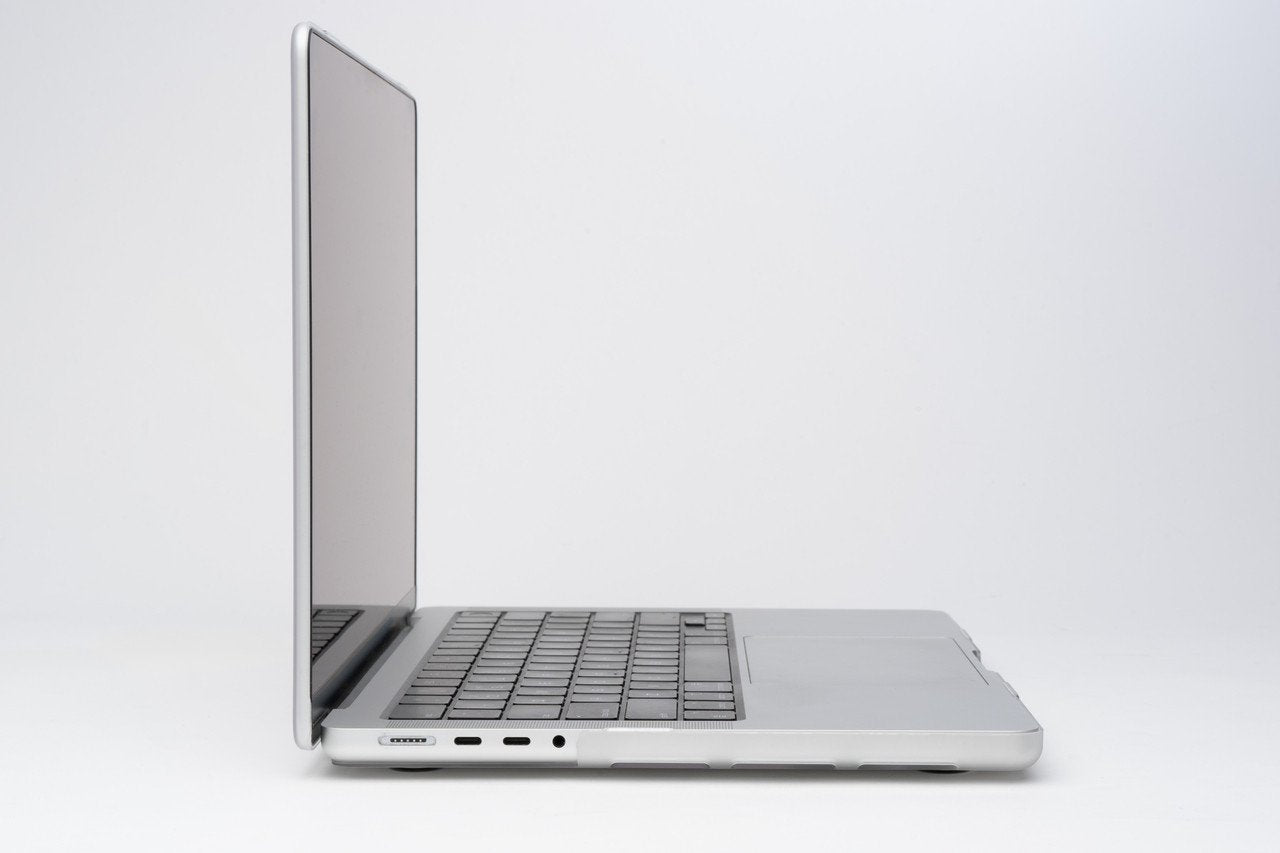 Zagg Hardcase Para Apple Macbook Pro 14" (M3, M2, M1) Clear