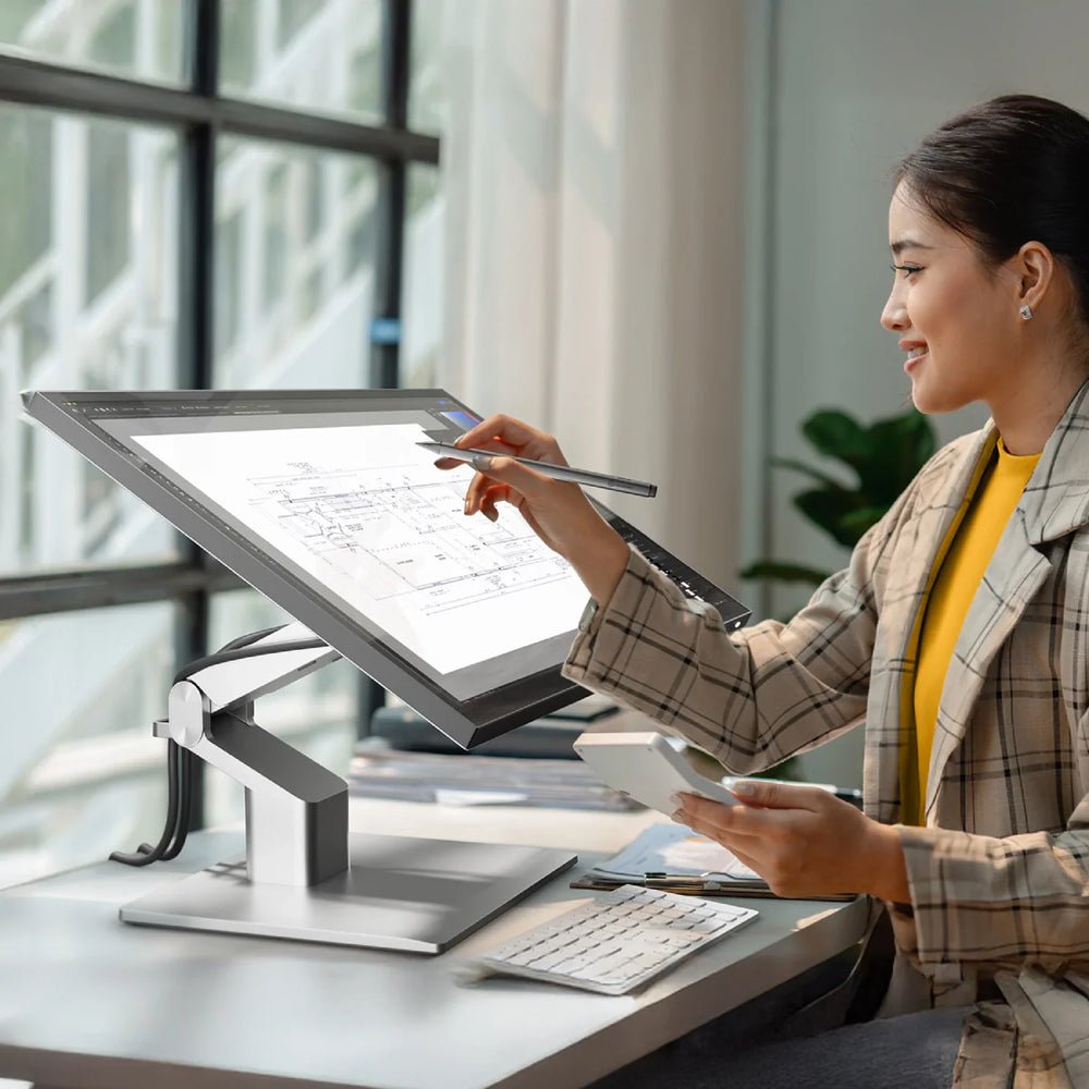 Monitor  Alogic Tft 27" Clarity Touch 4k, Webcam, 65w Pd, Fold-Stand