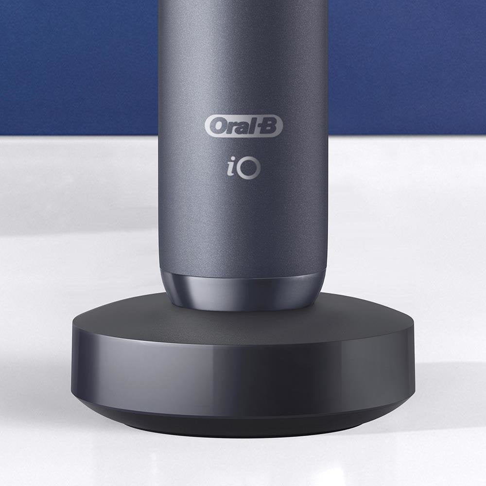 Oral-B Io Series 8