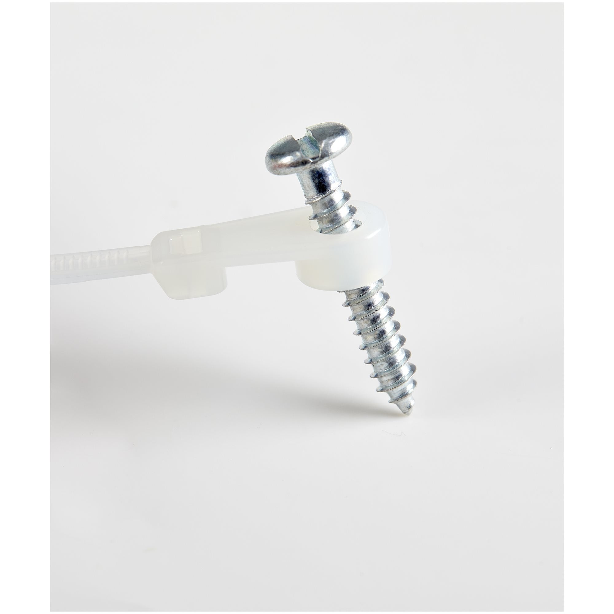 EAN 0065030890557 - StarTech.com CBMZTS10N8 presilla Brida reutilizable Blanco 100 pieza(s) imagen 5