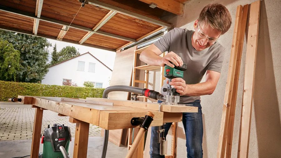Fresadora Inalámbrica Bosch Advancedtrimrouter 18v-8 (Verde/Negro, Sin Bateria Ni Cargador, Power For All Alliance)