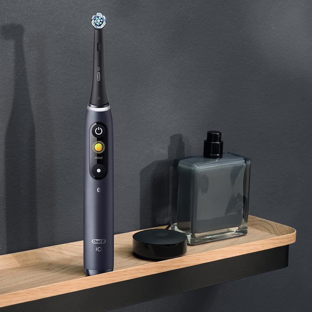 Oral-B Io Series 8