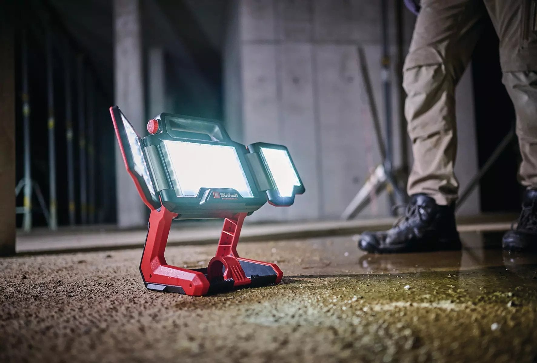 Foco De Obra  Einhell 4514172 Rojo