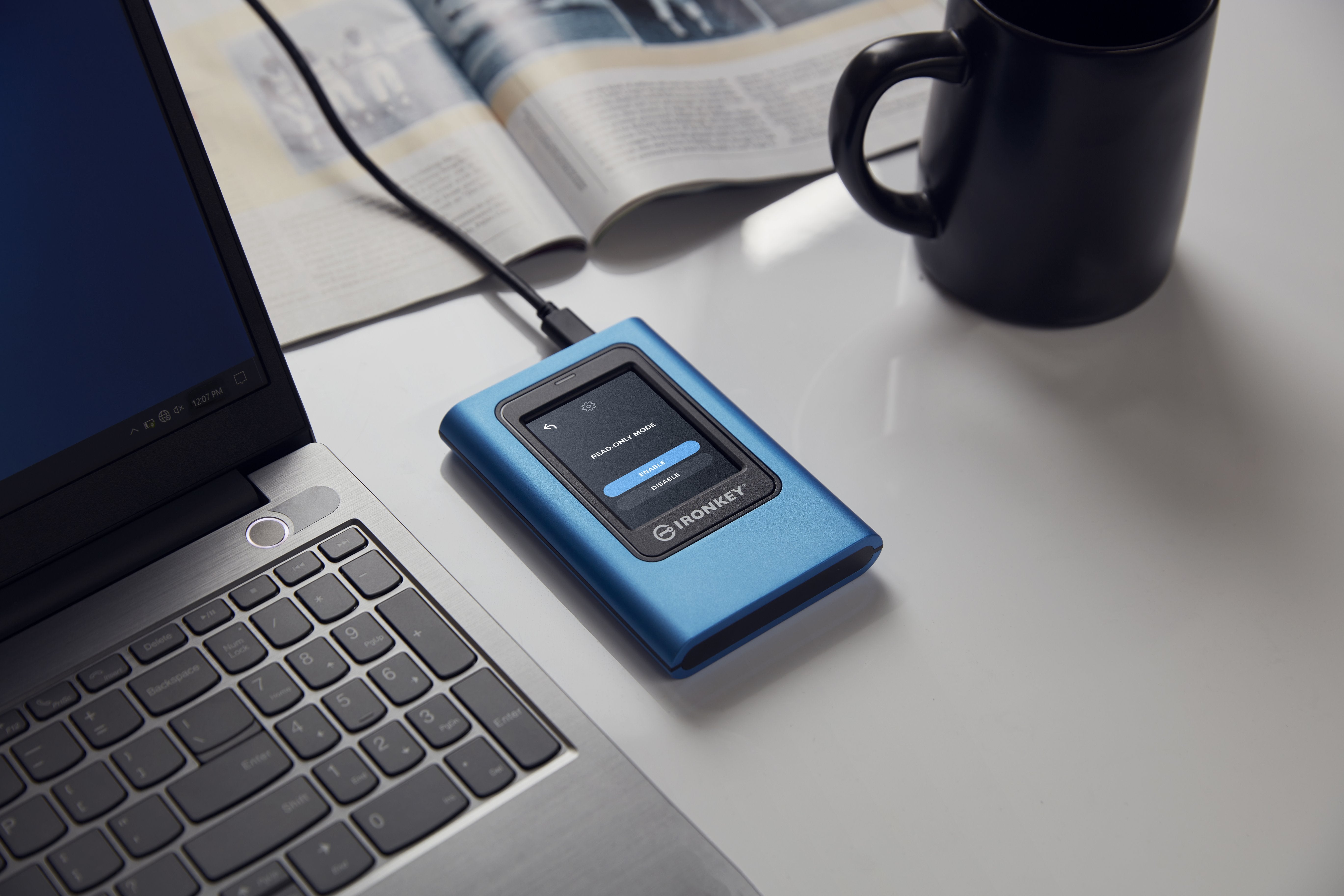 EAN 740617341416 - Kingston Technology IronKey Vault Privacy 80 3,84 TB USB Tipo C 3.2 Gen 1 (3.1 Gen 1) Azul imagen 17
