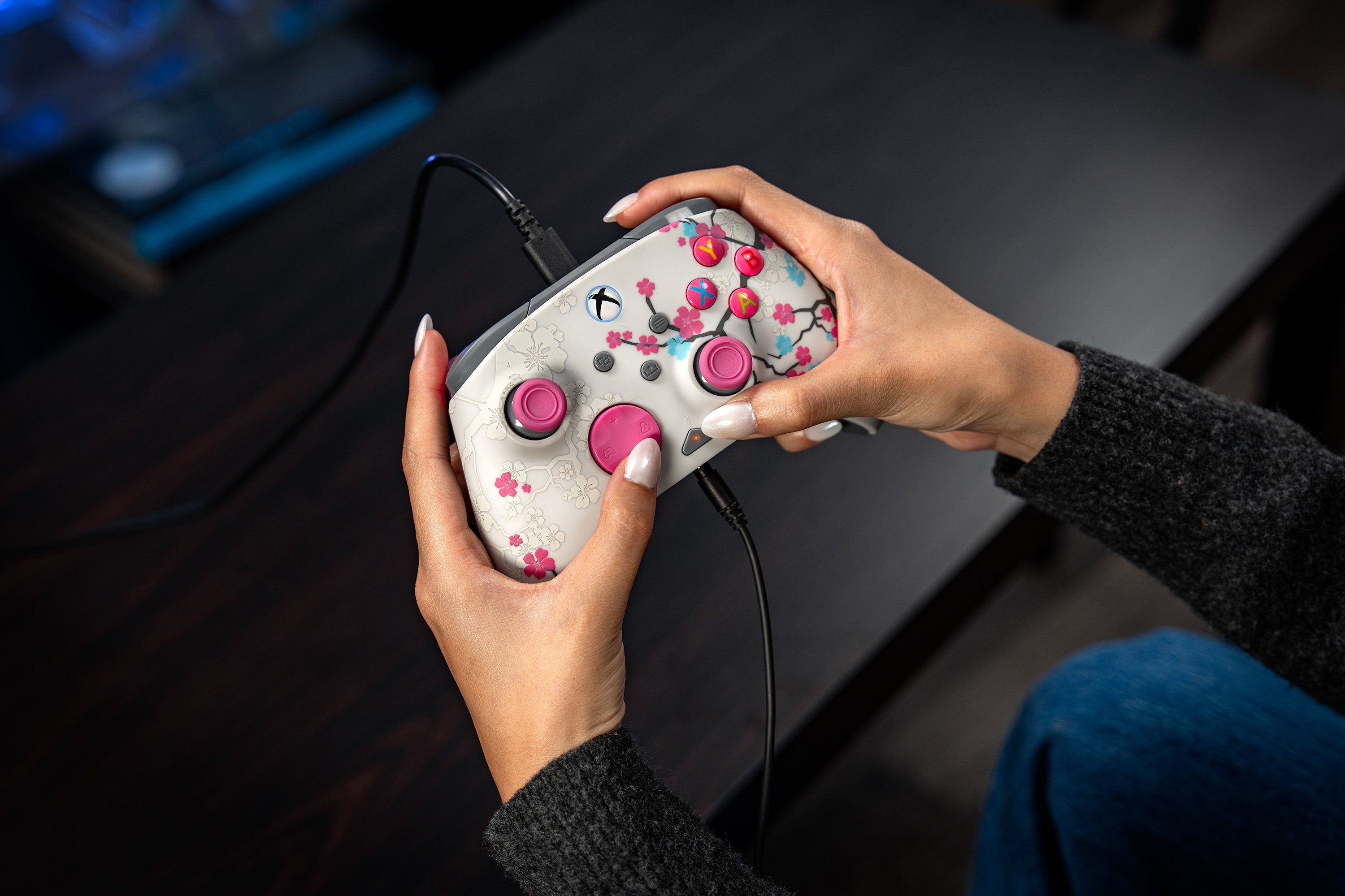 Turtle Beach Rematch Advanced Brillo Cherry Blossom Mando De Juego Con Cable