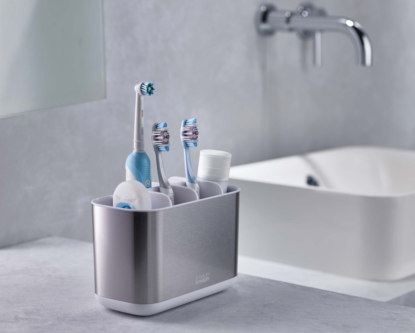 Joseph Joseph Easystore Toothbrush Holder Large Grey