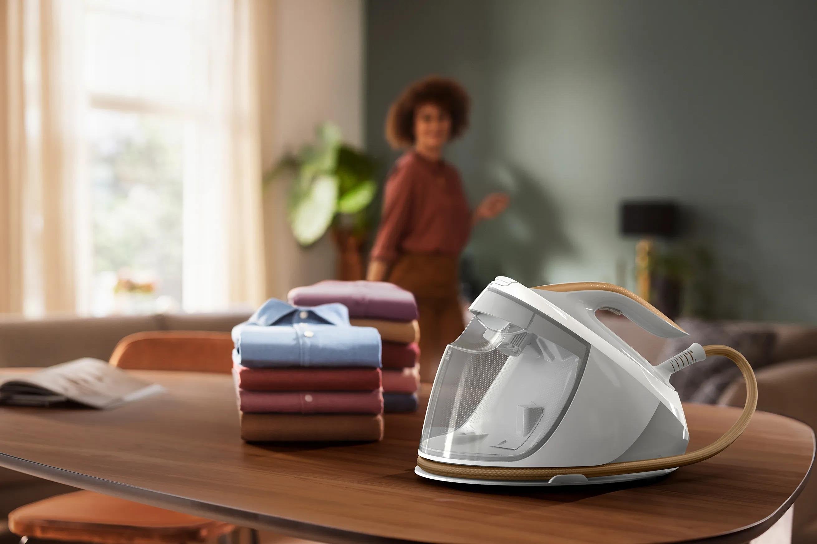 EAN 8720389001222 - Philips 7000 series PSG7040/10 estación plancha al vapor 2100 W 1,8 L Suela SteamGlide Elite Oro, Blanco imagen 12