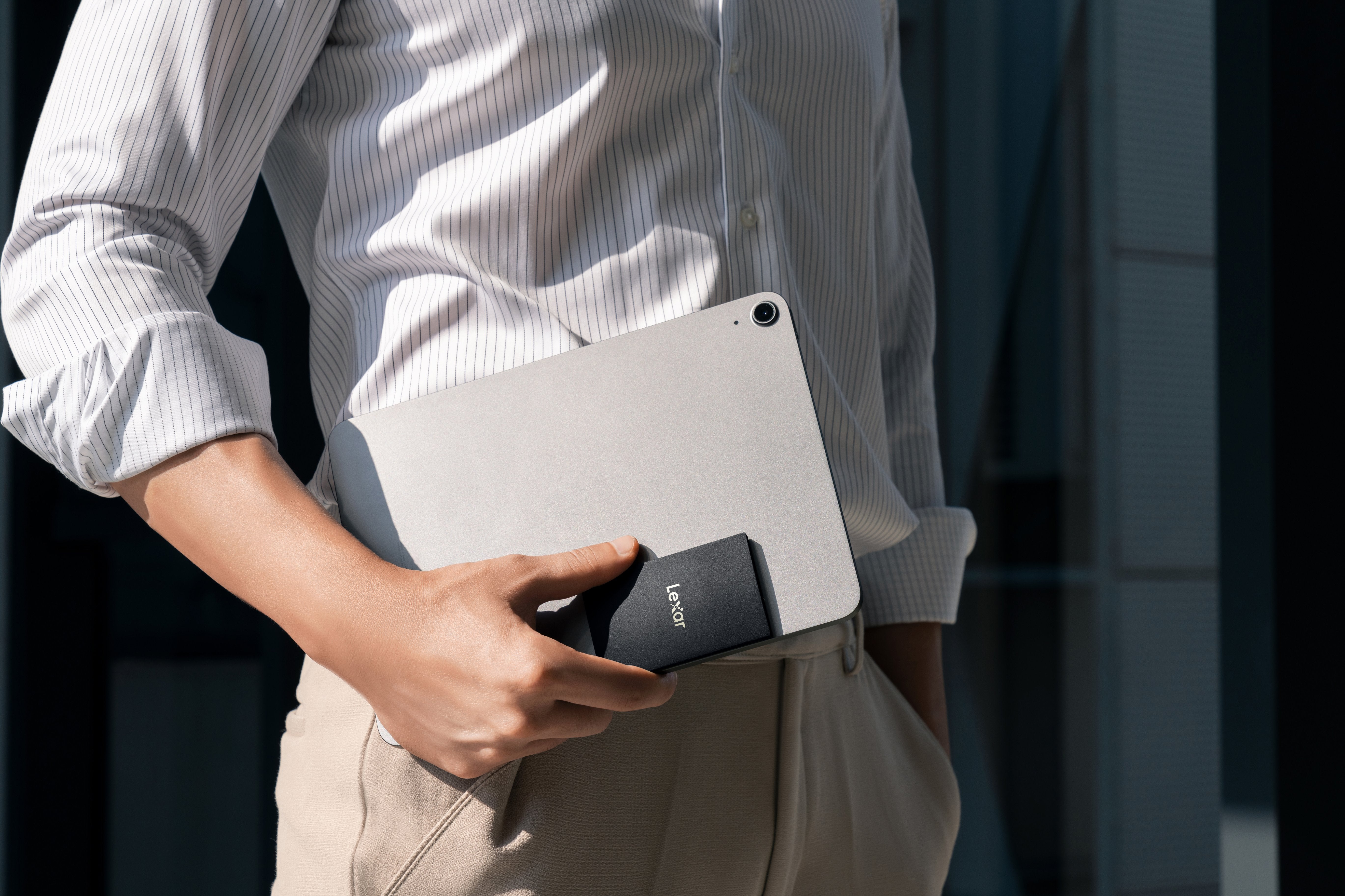 EAN 0843367133031 - Lexar LSL500X002T-RNBNG unidad externa de estado sólido 2 TB USB Tipo C USB 3.2 Gen 2x2 Negro imagen 13