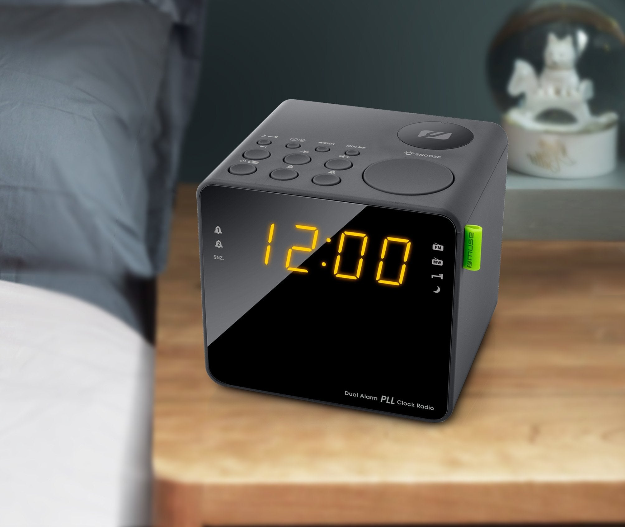 Muse Radio Despertador  Portatil M-187 Cr