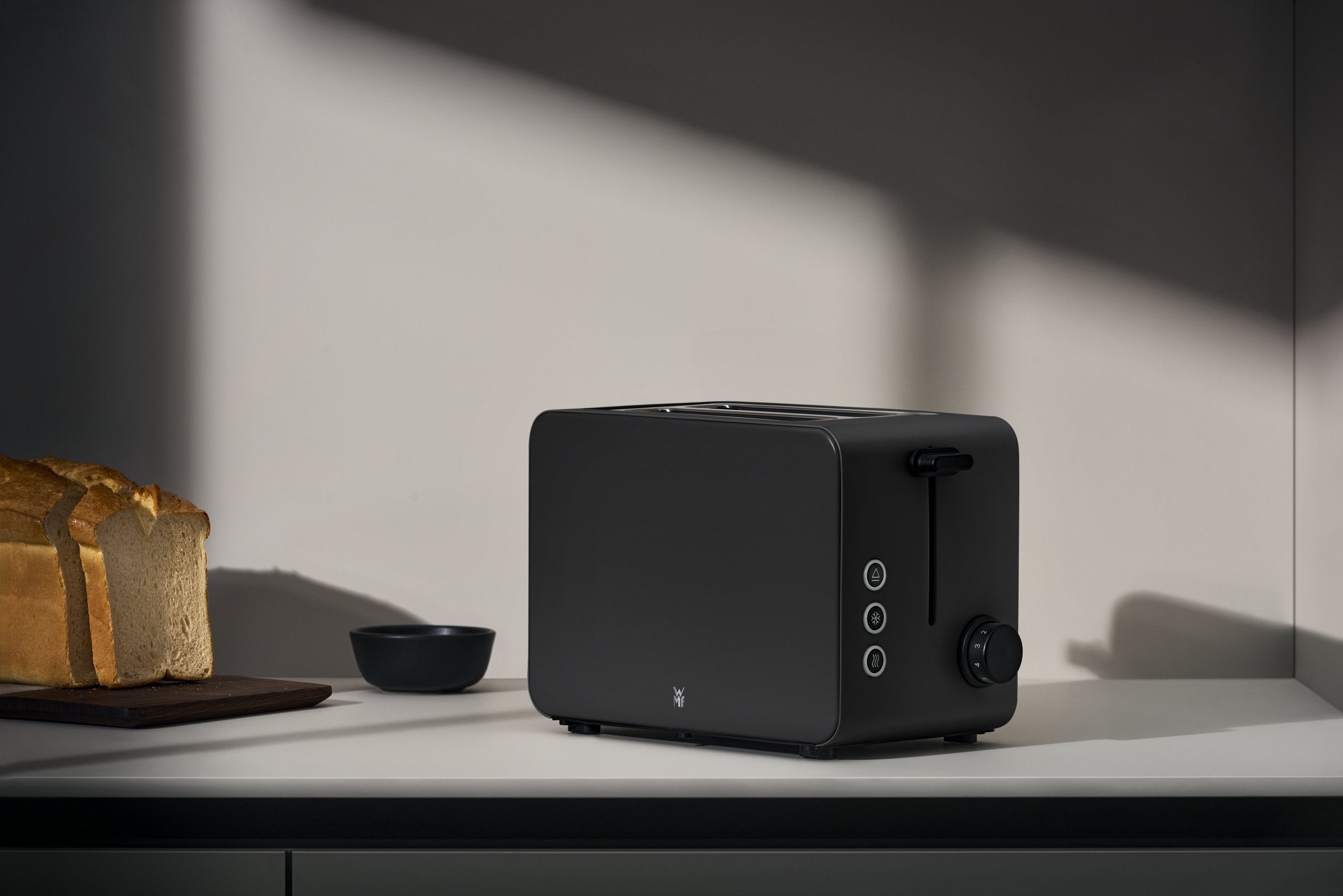 Wmf Stelio Toaster    Deep Black