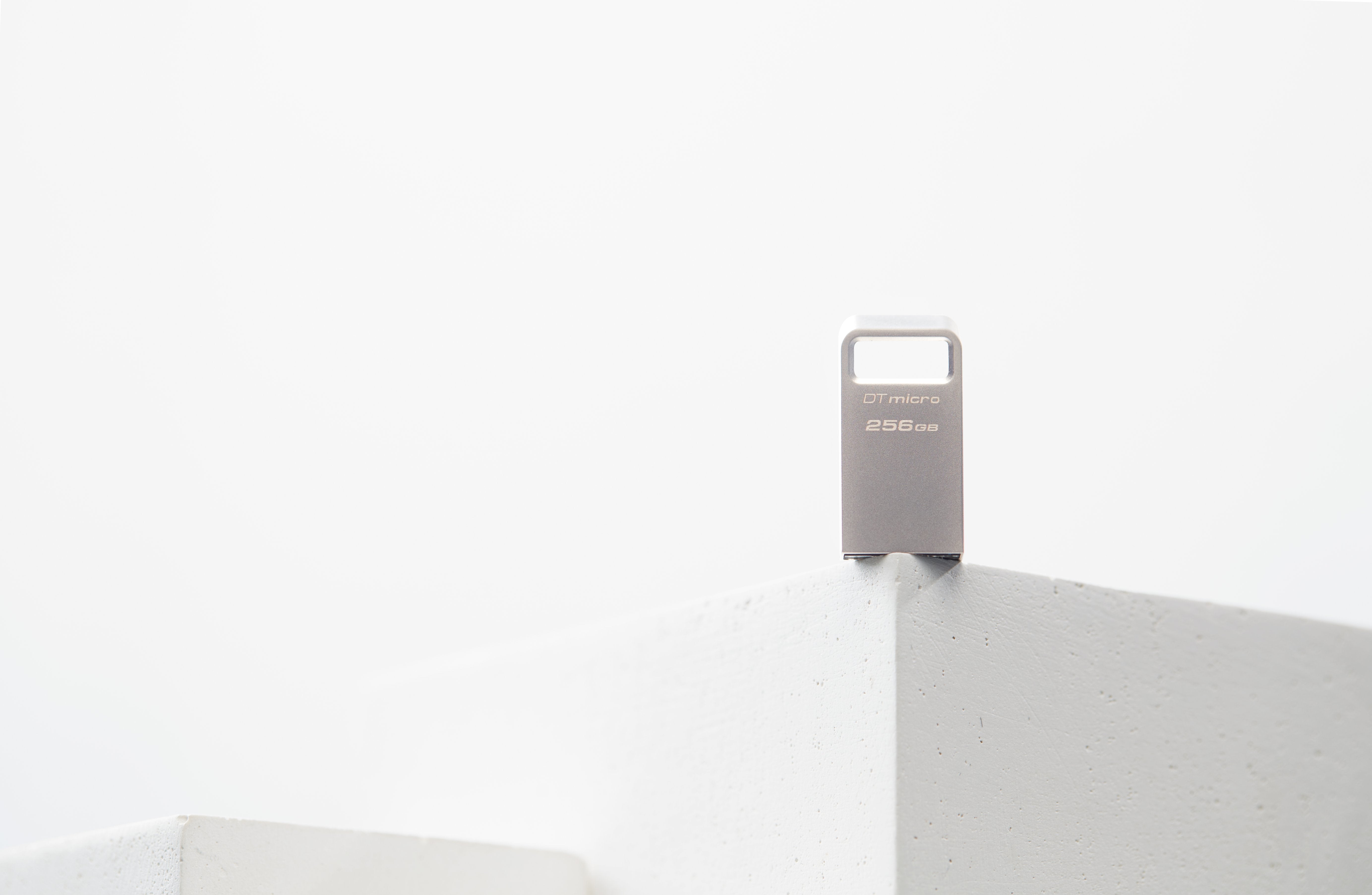 Pendrive Kingston Datatraveler Dtmc3g2 256gb Metal Usb3.2