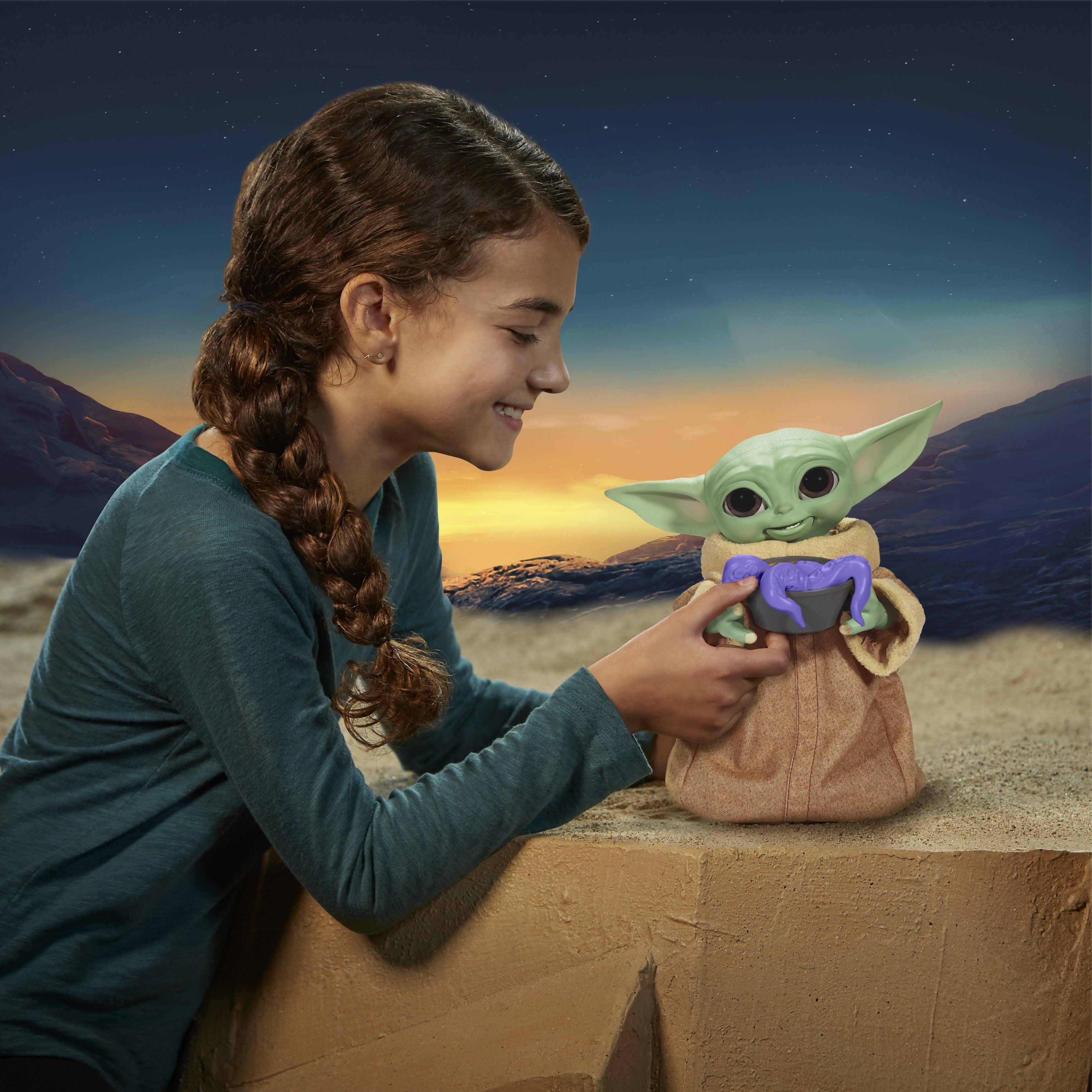 Figura Animatronic Baby Yoda The Child Mandalorian Star Wars