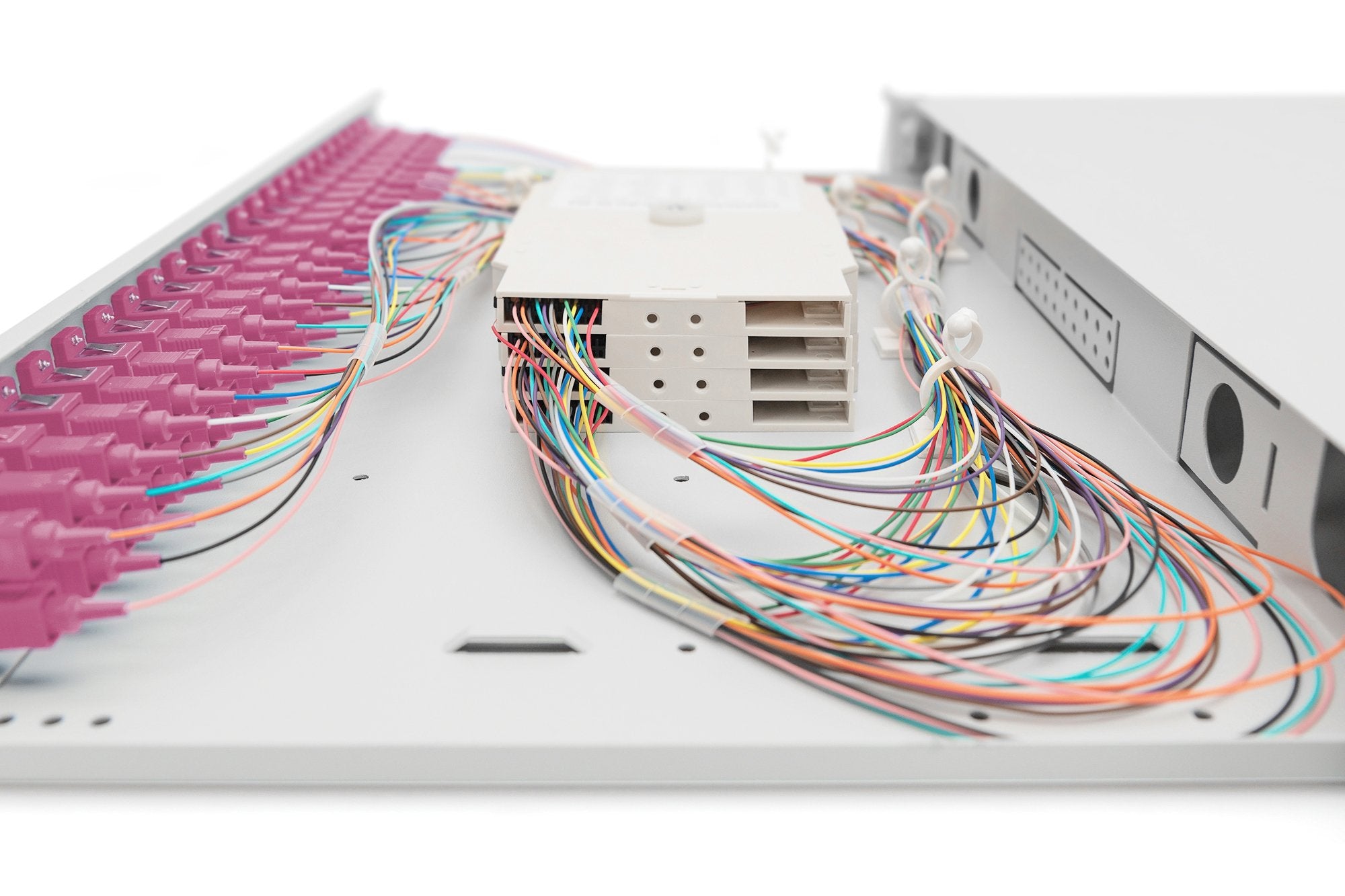 EAN 4016032325802 - Digitus DN-96322-4 accesorio de bastidor Panel de gestión de cables imagen 5